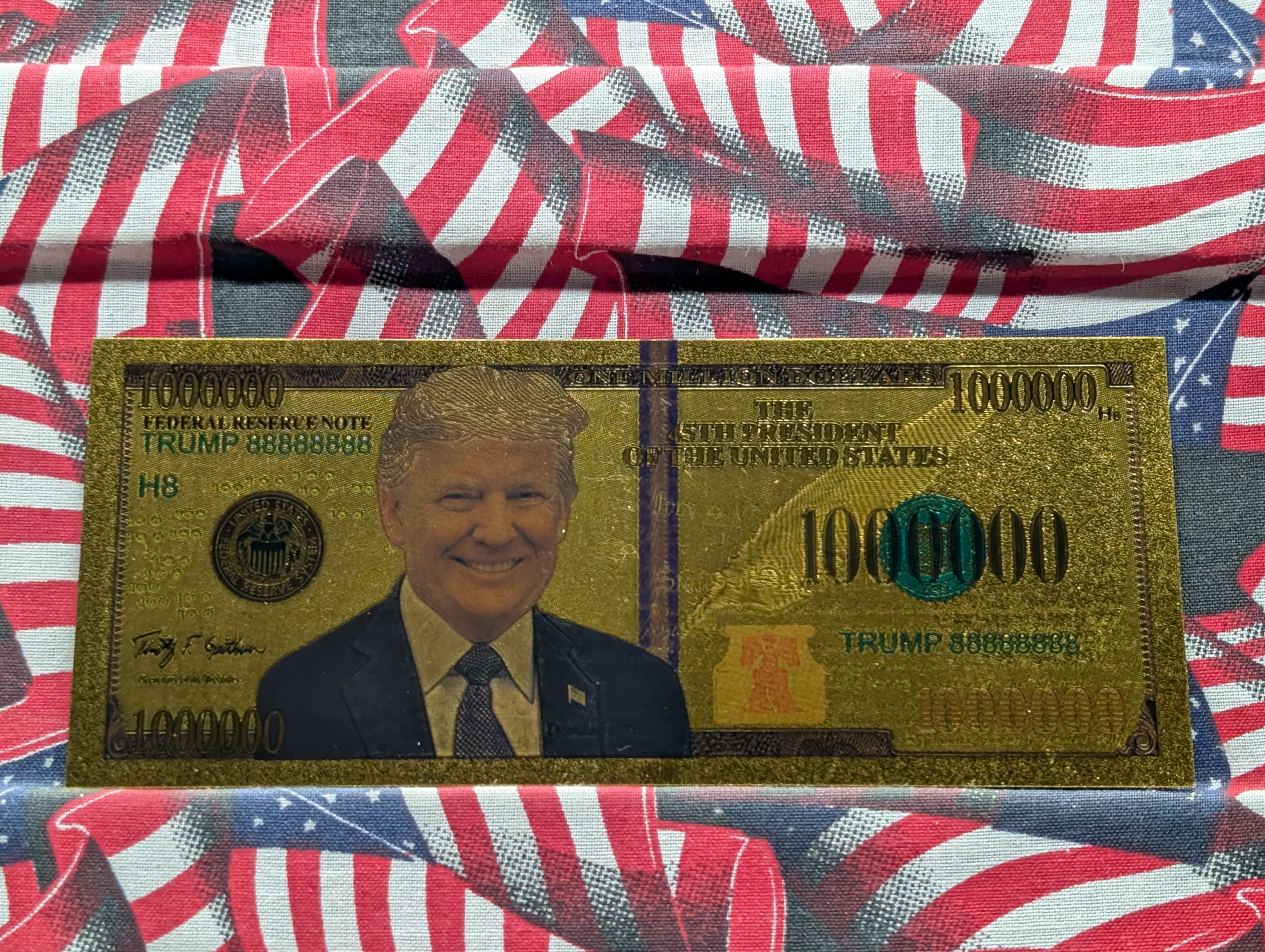 (2) Gold (LAYERED) $1,000,000 Donald Trump Fantasy Note