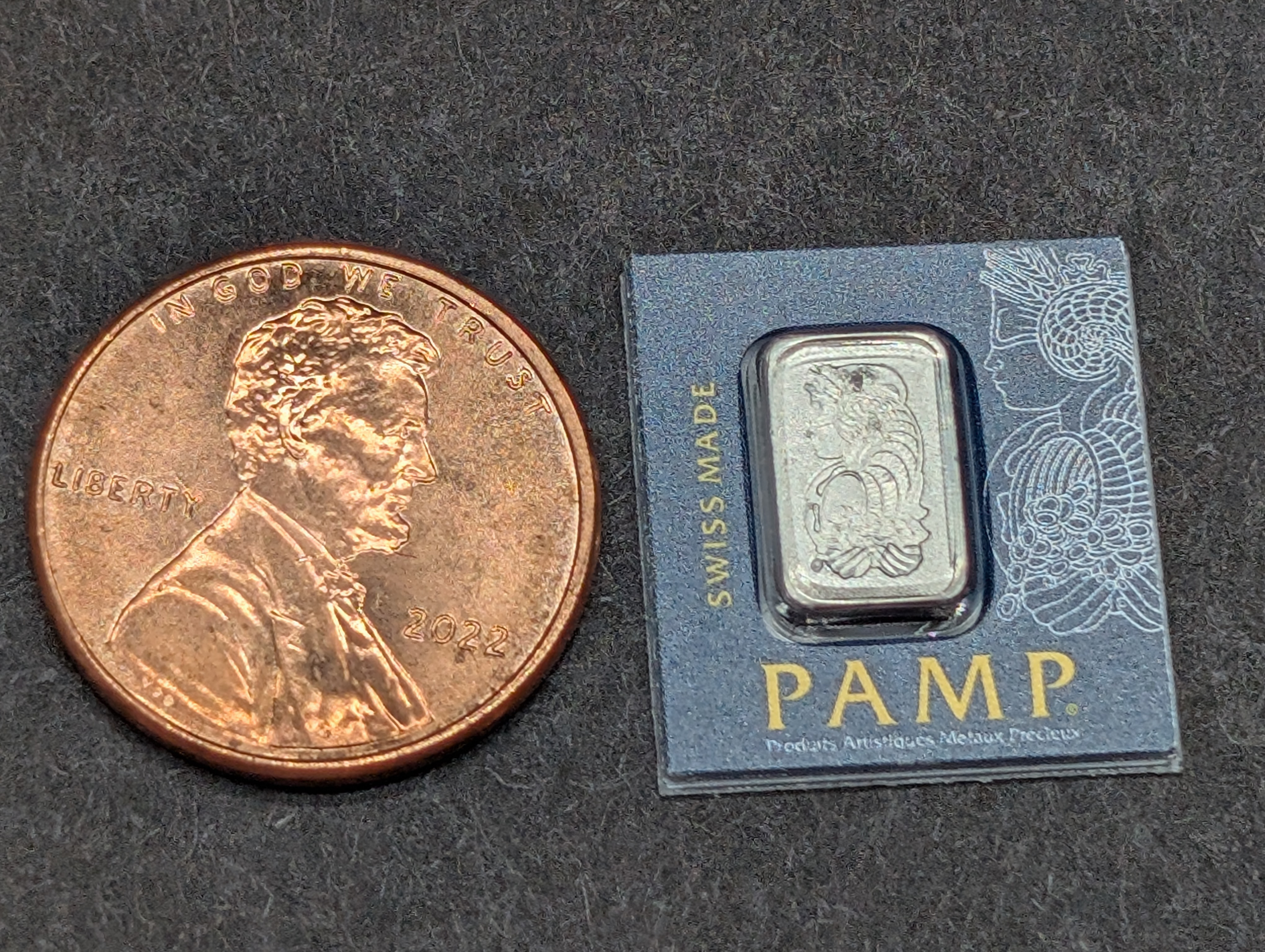1 Gram .999 PURE PLATINUM Miniature Bullion Bar in Sealed PAMP Display w/ COA (Penny Pictured for Size Comparison)