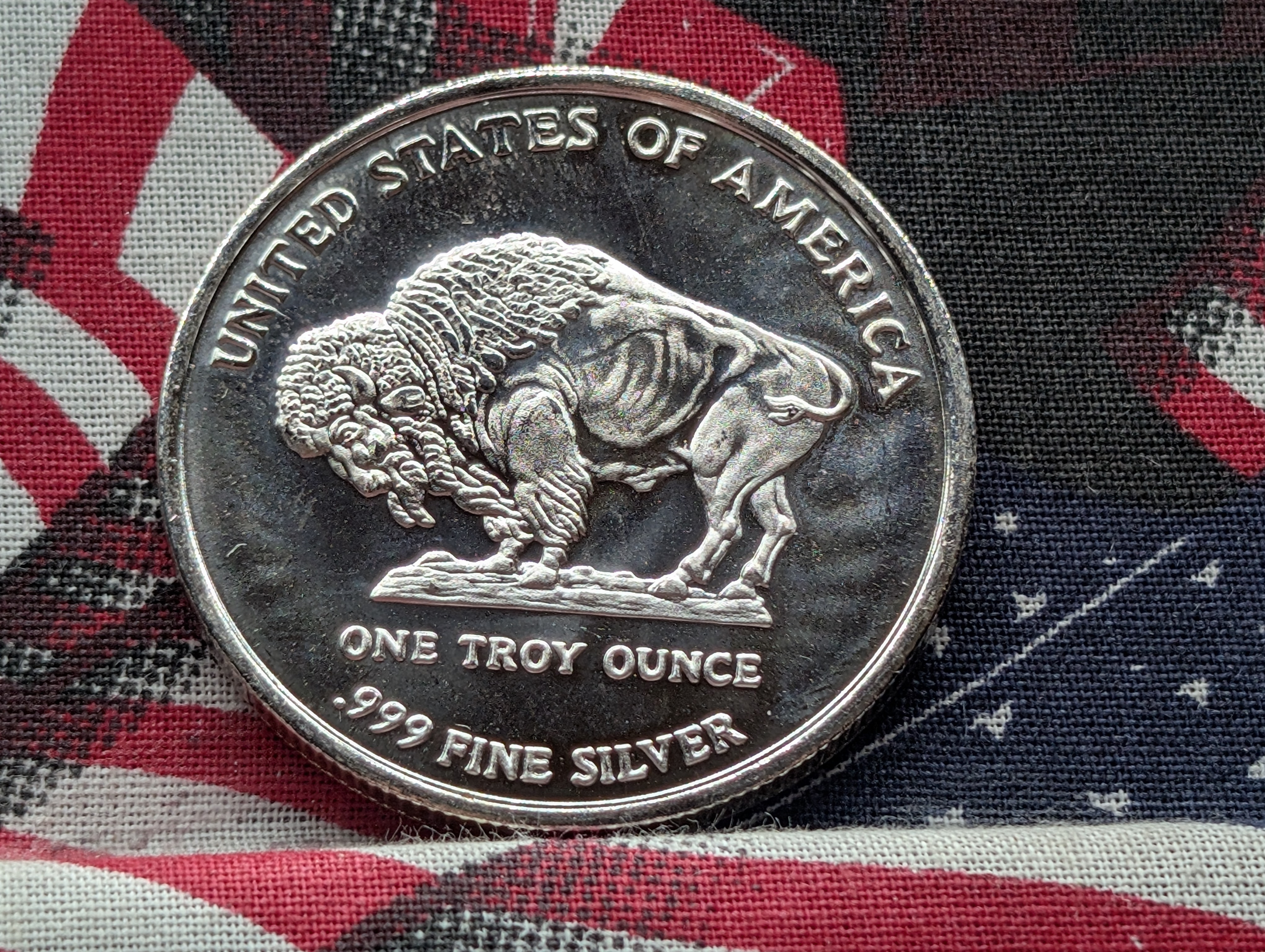 1 Troy Oz. .999 FINE SILVER 2013 Indian Head Buffalo Designed Round