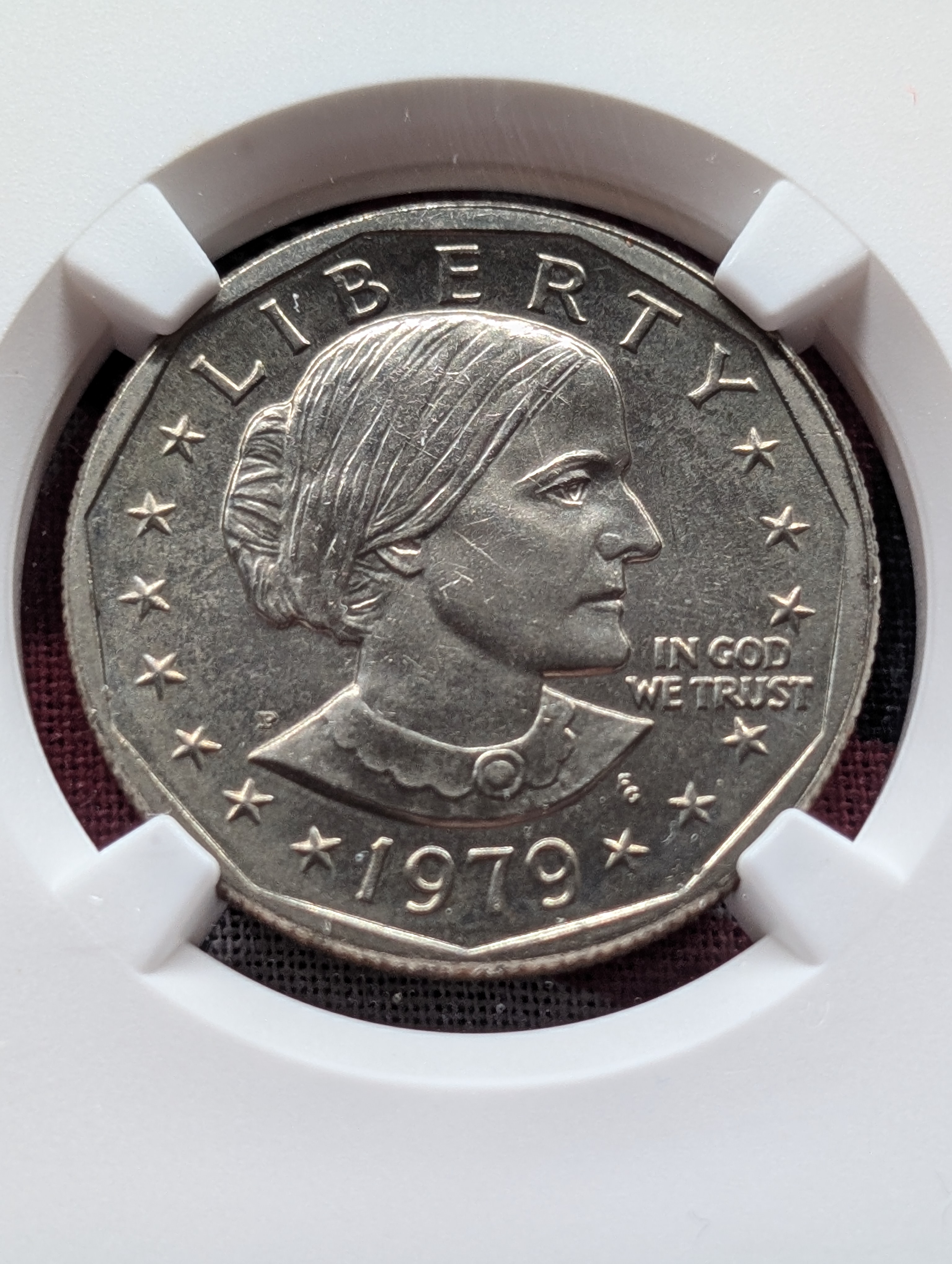 1979-P Susan B. Anthony Dollar w/ Narrow Rim - NGC MS66
