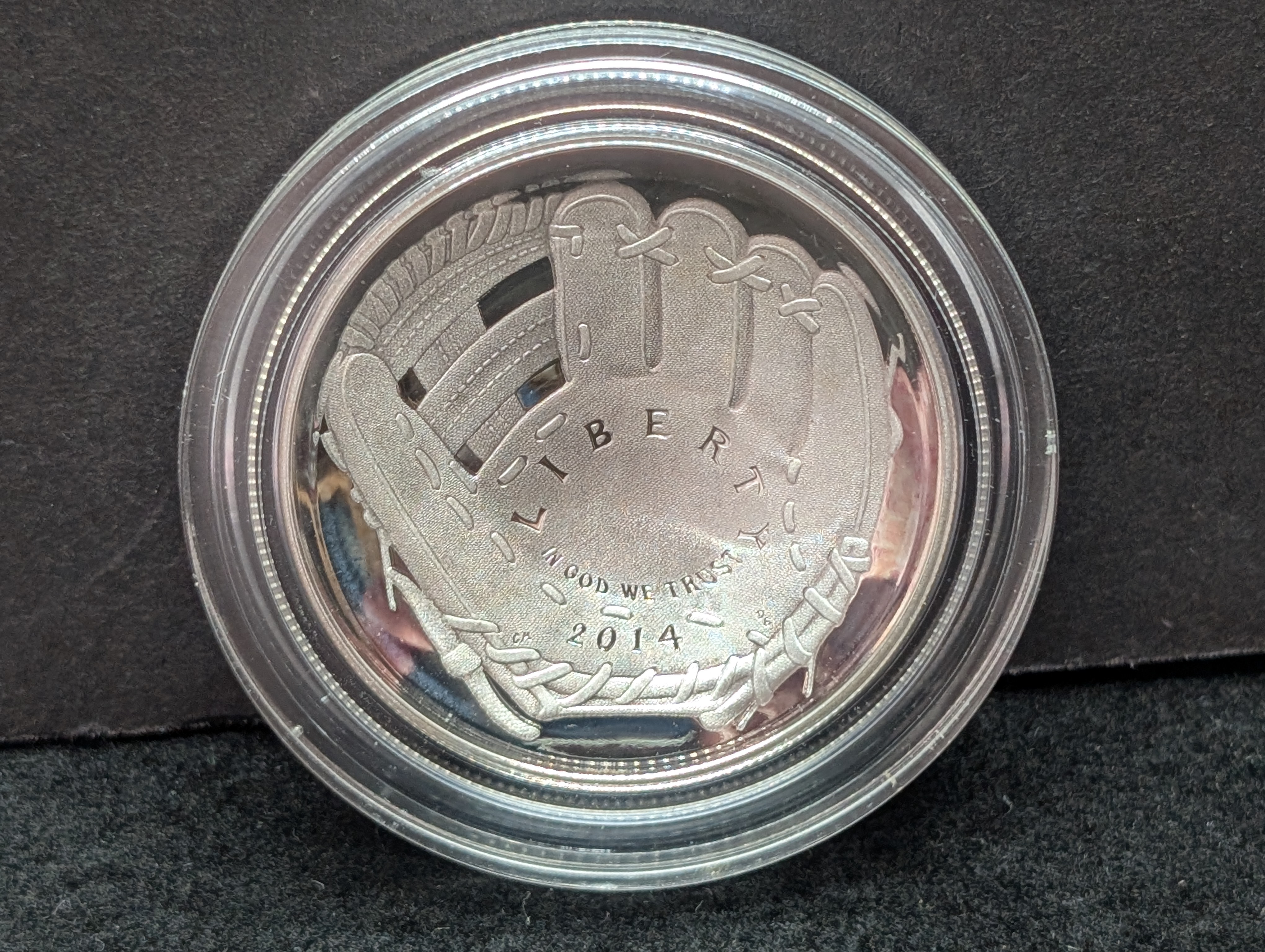 2014-P PROOF Baseball Hall of Fame Commemorative Silver Dollar in Government Capsule