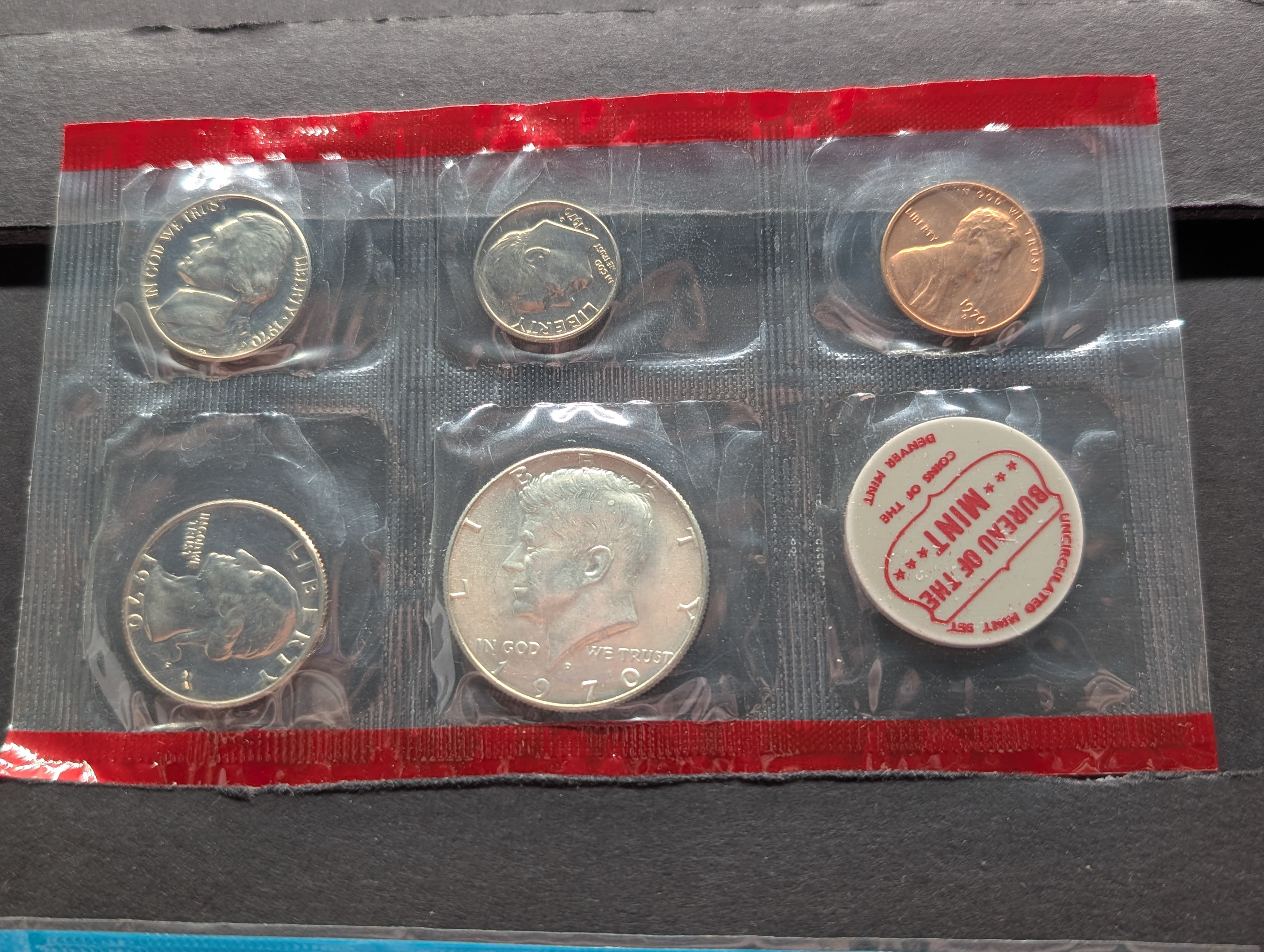 1970-P&D Unc. Mint Set, 40% Silver Kennedy Half Dollar
