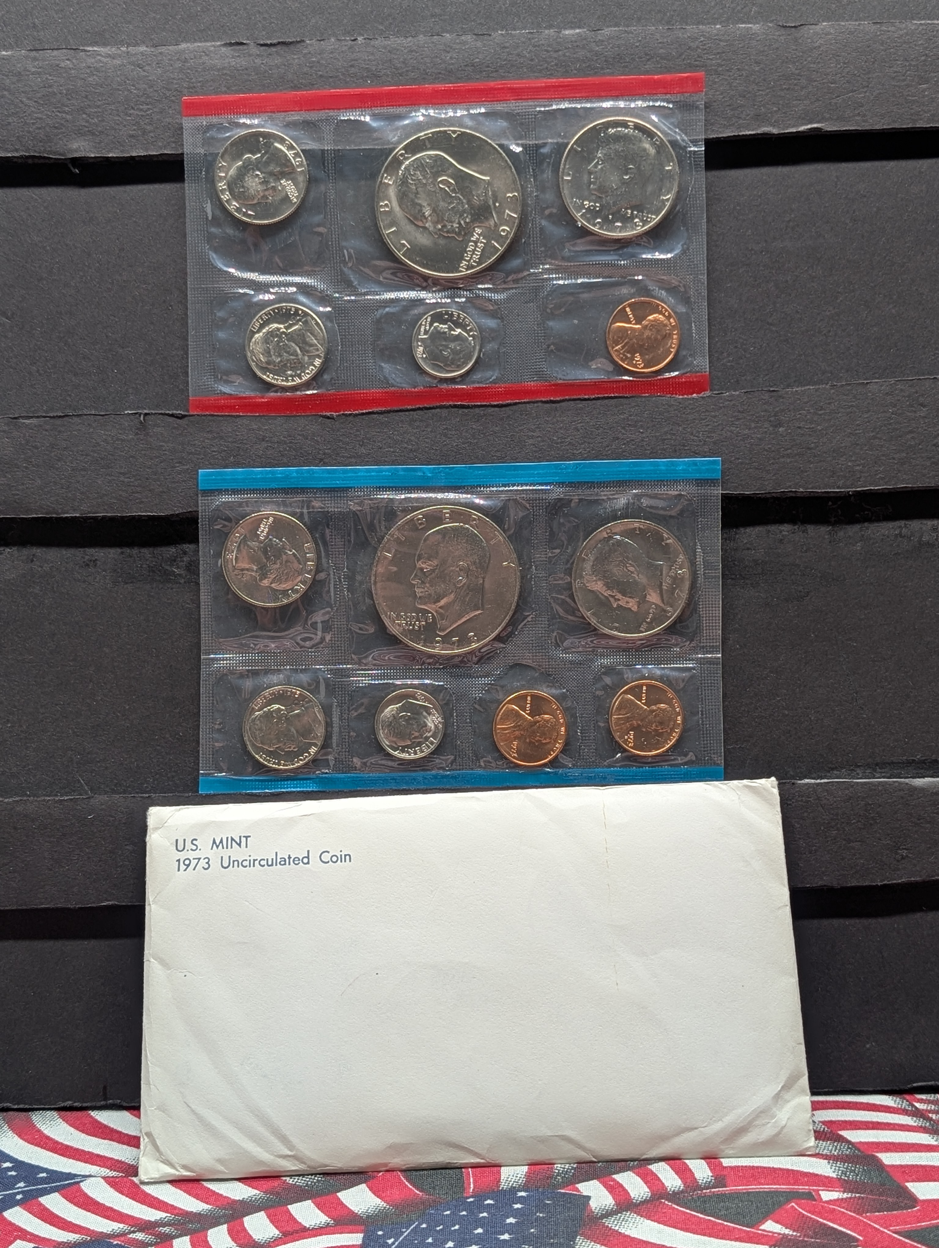 1973-P&D Unc. Mint Set w/ Eisenhower Dollars and with S Mint Mark Penny