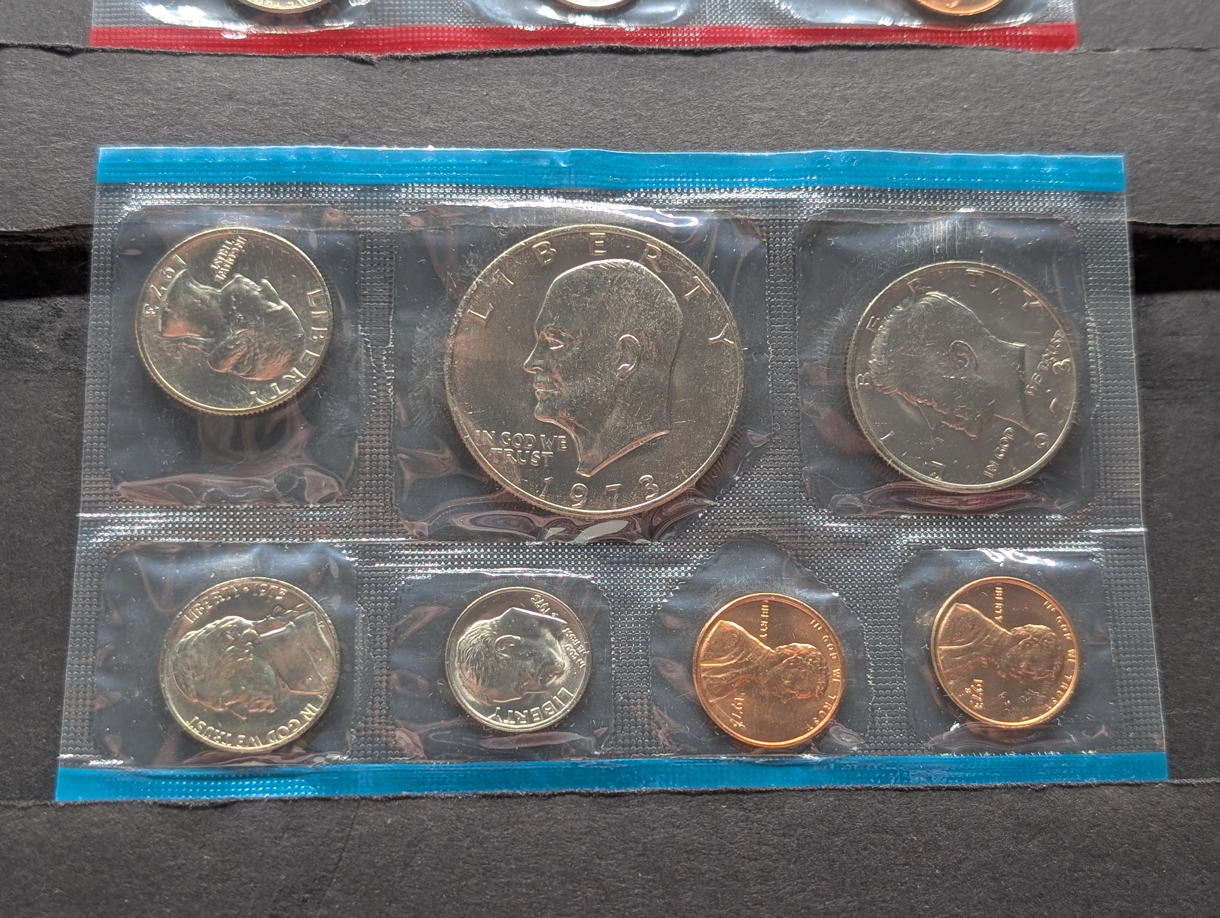 1973-P&D Unc. Mint Set w/ Eisenhower Dollars and with S Mint Mark Penny