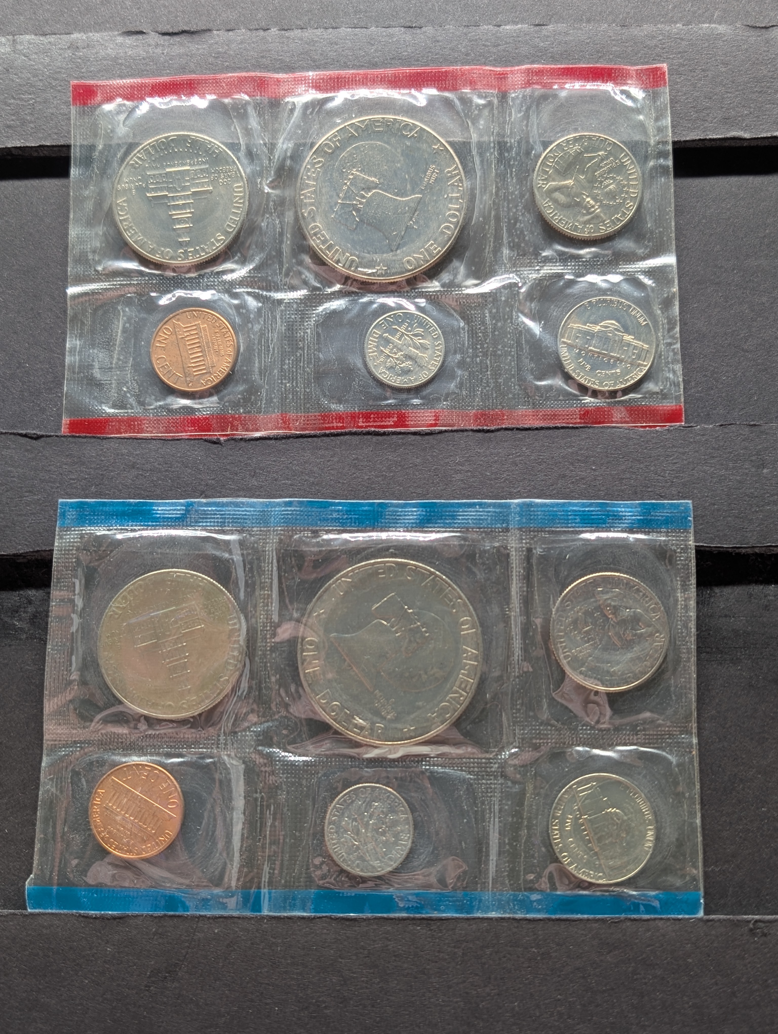 1975-P&D Unc. Mint Set, Top Row are 1976-P&D and Bottom Rows are 1975-P&D Coin Issued by U.S. Mint