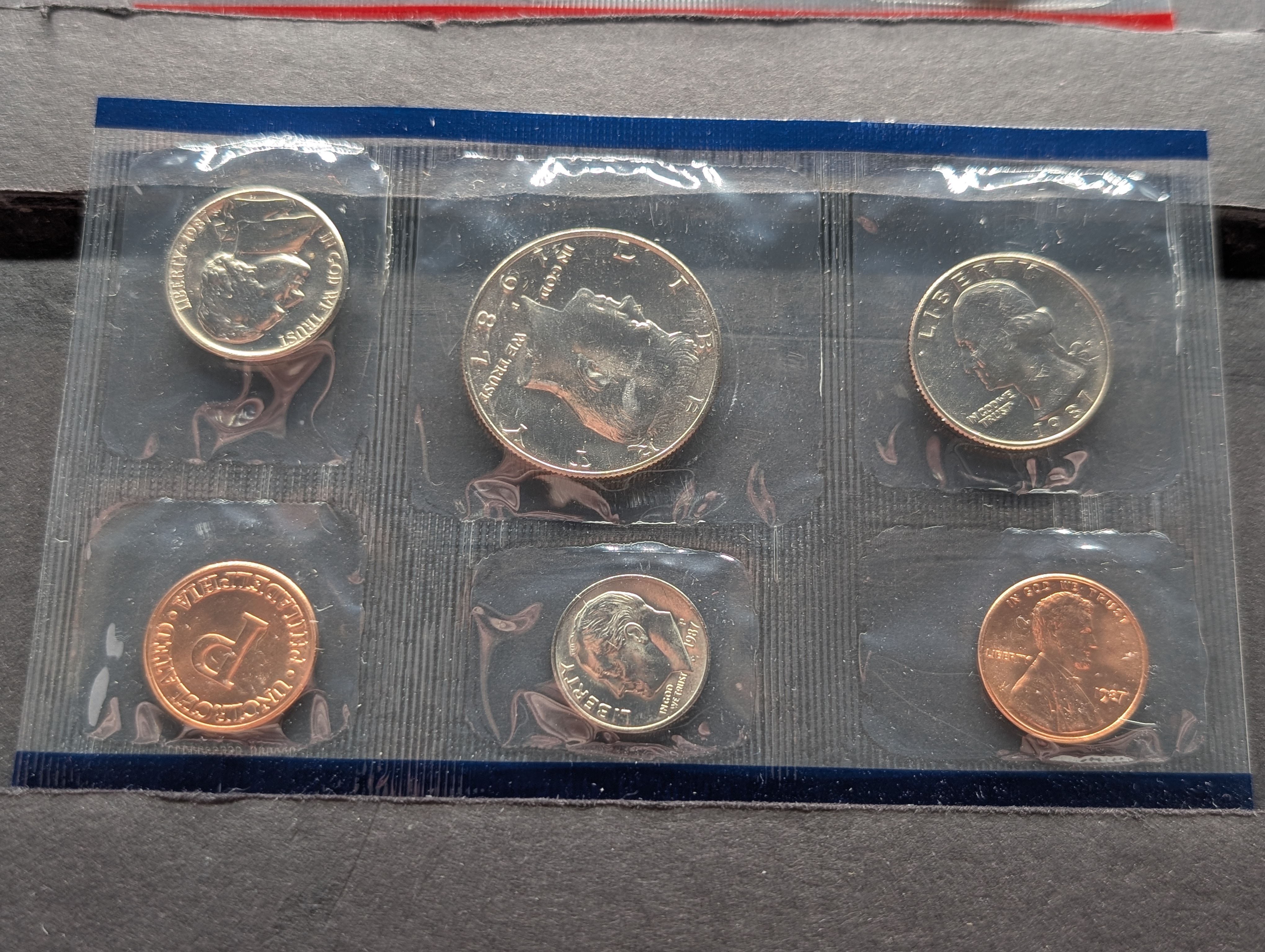 1987-P&D Unc. U.S. Mint Set in OGP w/ COA