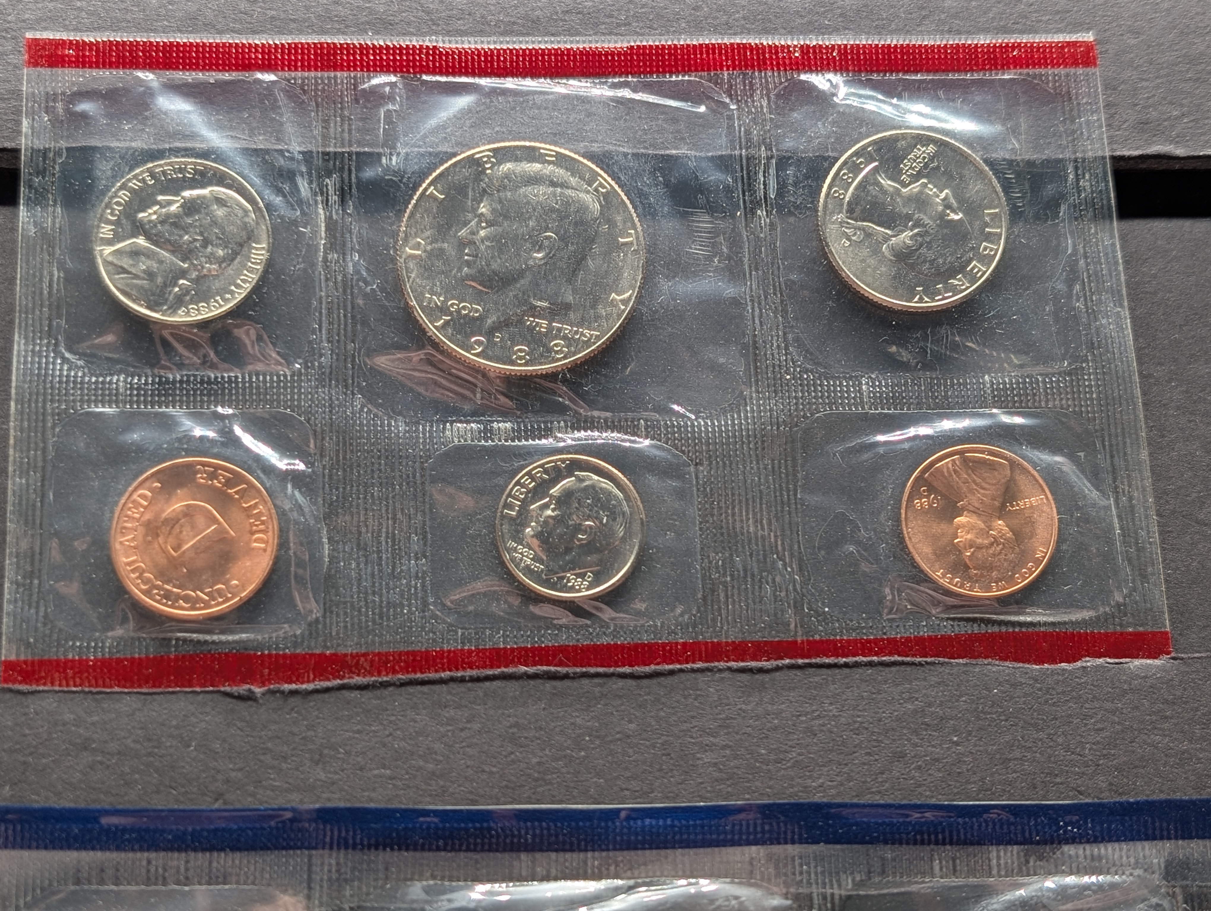 1988-P&D Unc. U.S. Mint Set in OGP w/ COA