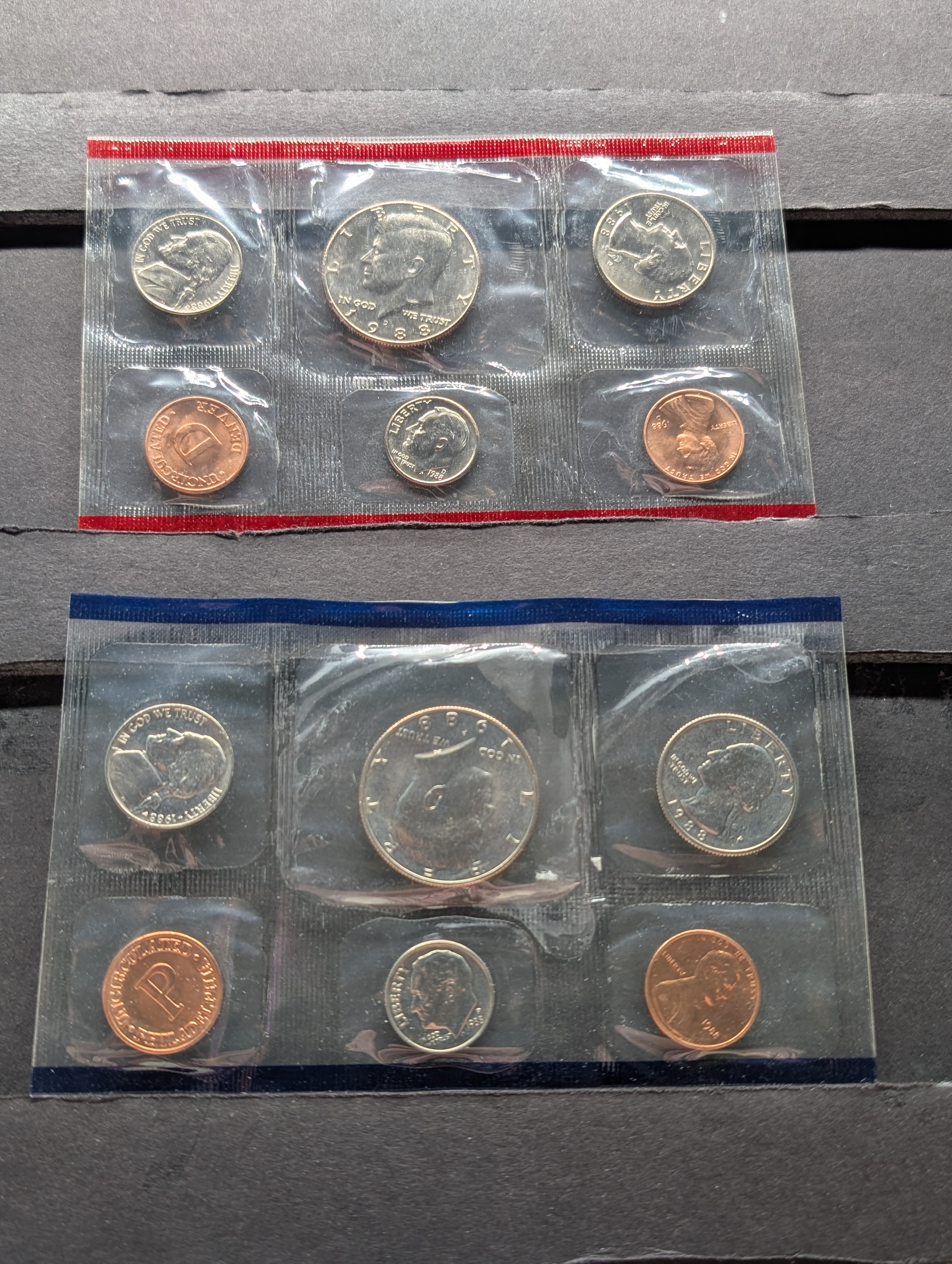 1988-P&D Unc. U.S. Mint Set in OGP w/ COA