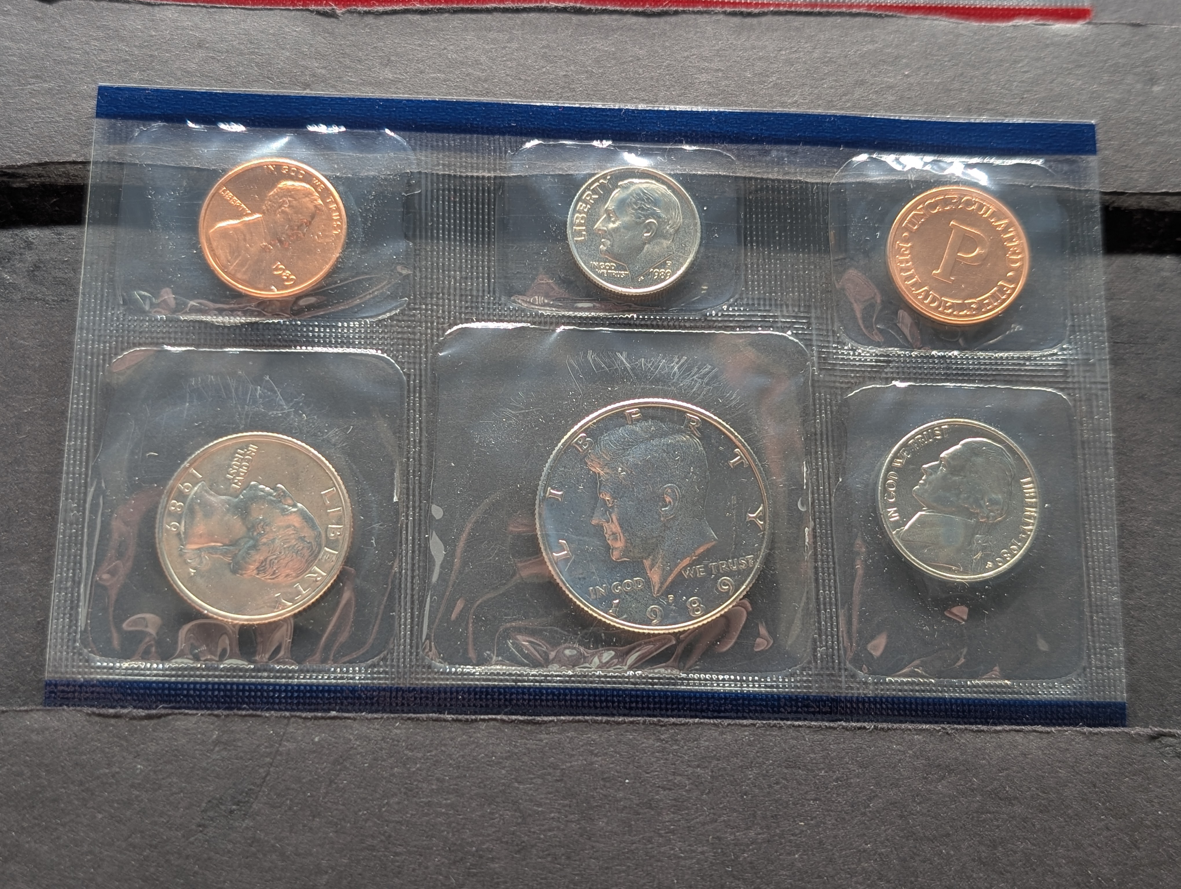1989-P&D Unc. U.S. Mint Set in OGP w/ COA