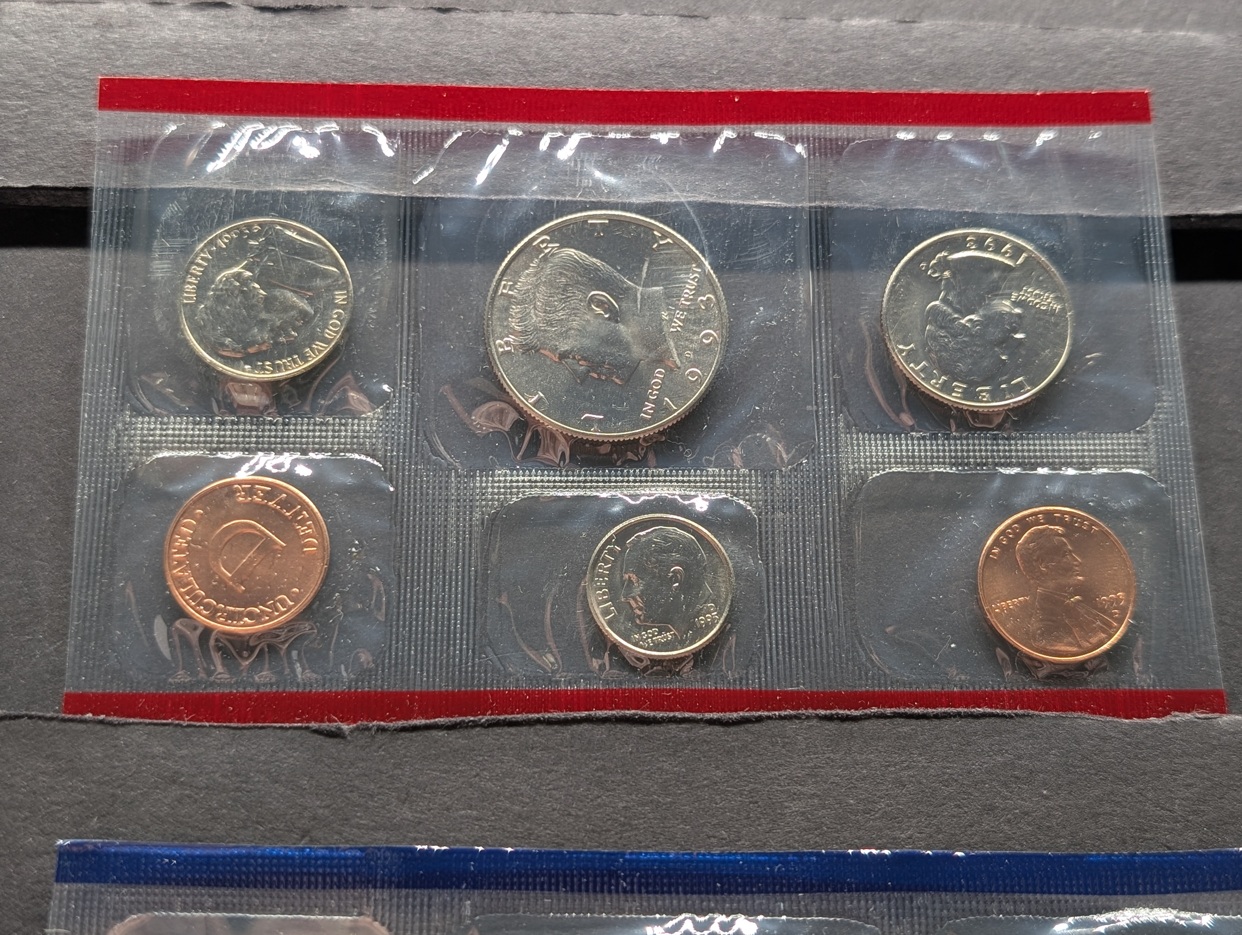 1993-P&D Unc. U.S. Mint Set in OGP w/ COA