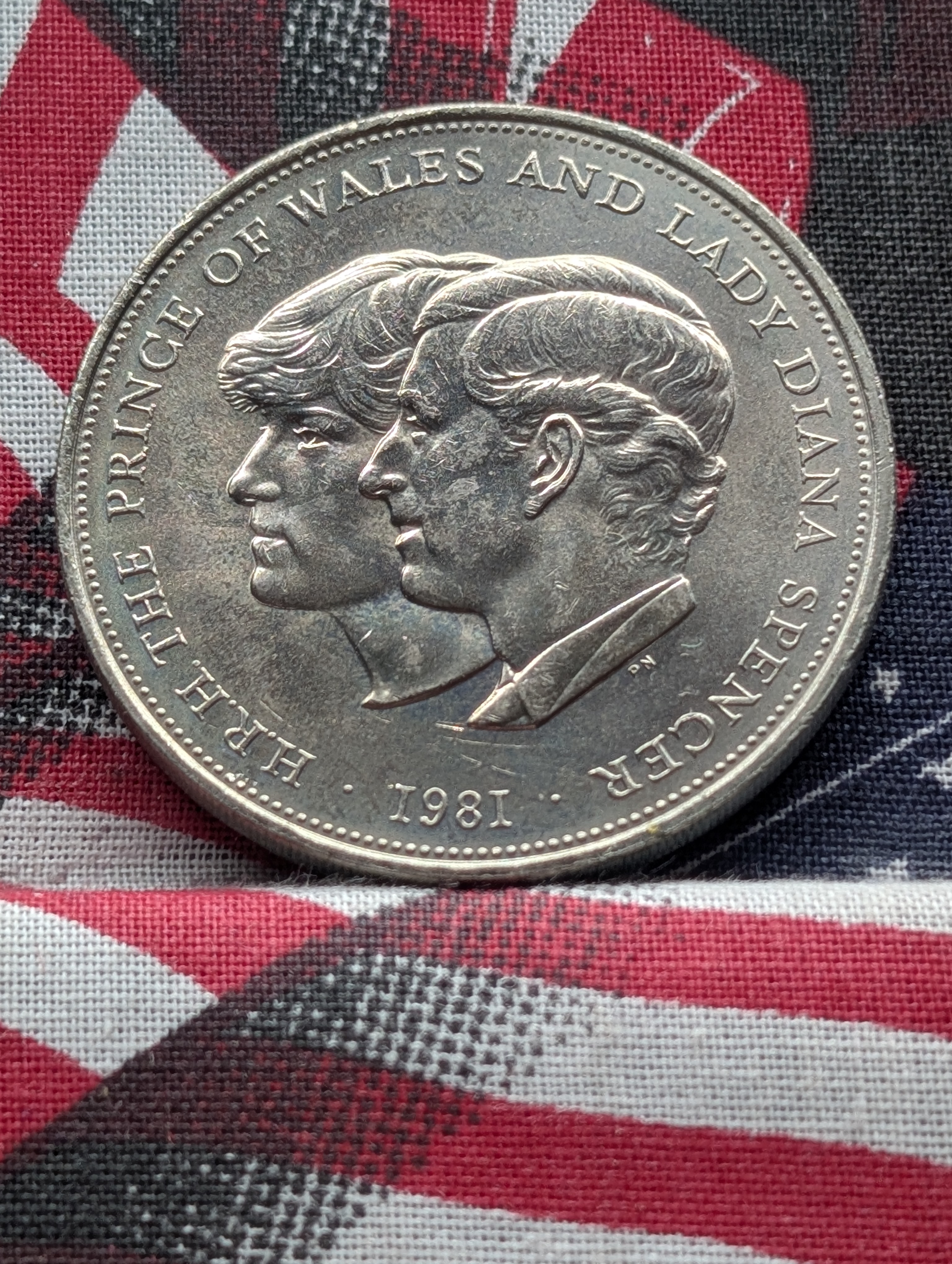1981 Prince Of Wales And Lady Diana Commemorative Crown Coin