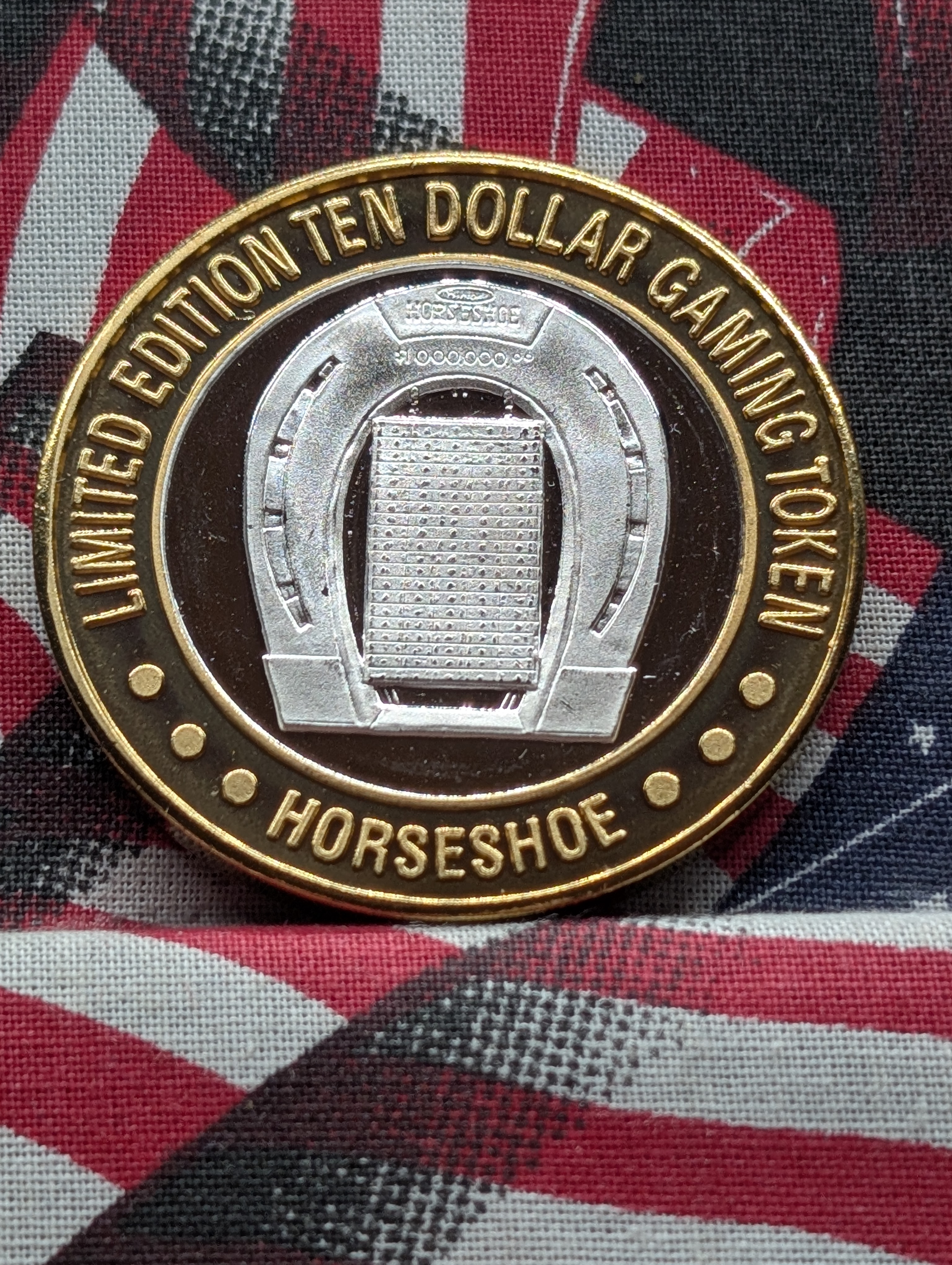 Horseshoe Ten Dollar Gaming Token, .999 Fine Silver Center