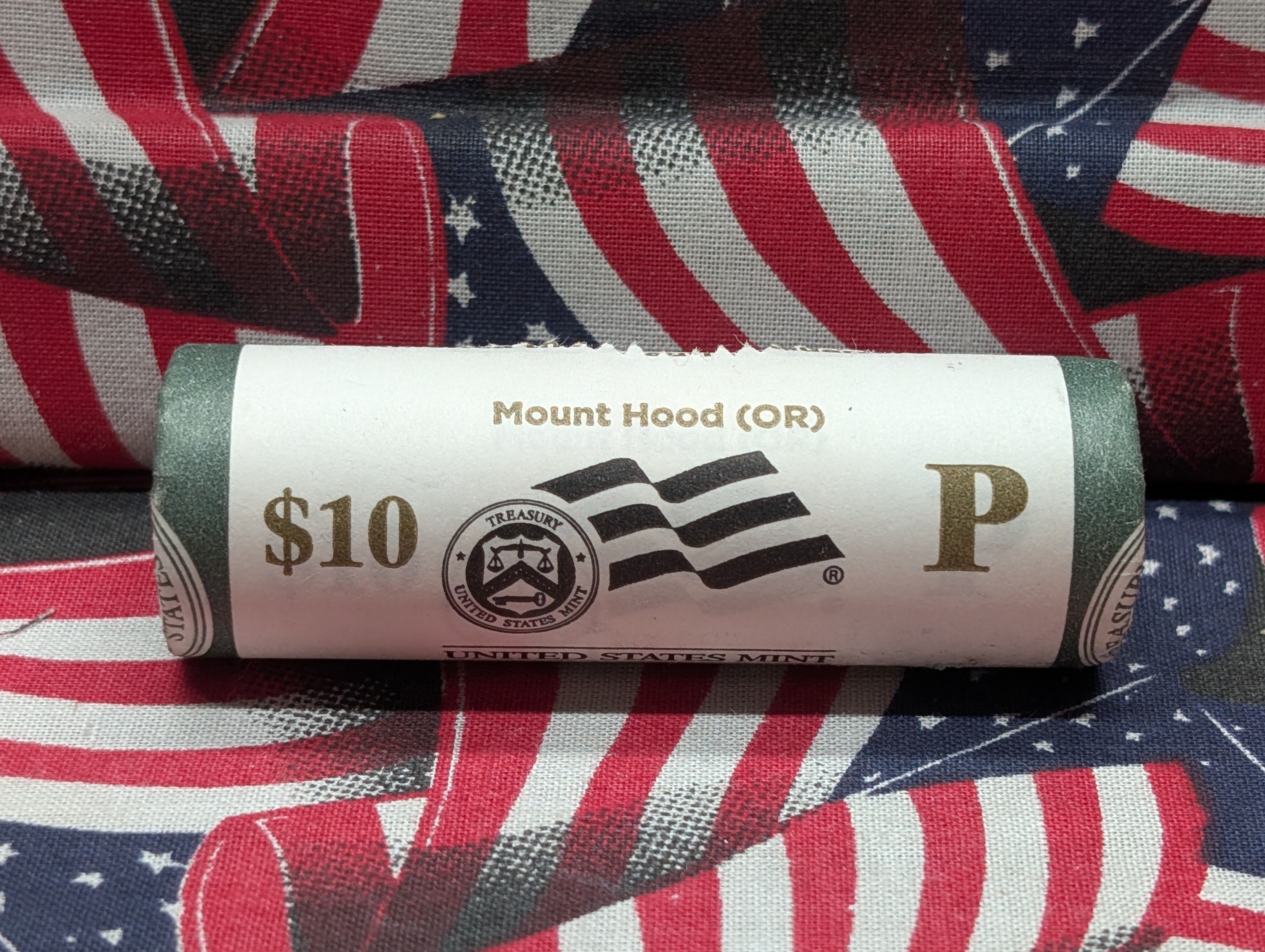 2010-P Unopened Paper Wrapped Roll of ATB Mount Hood Washington Quarters