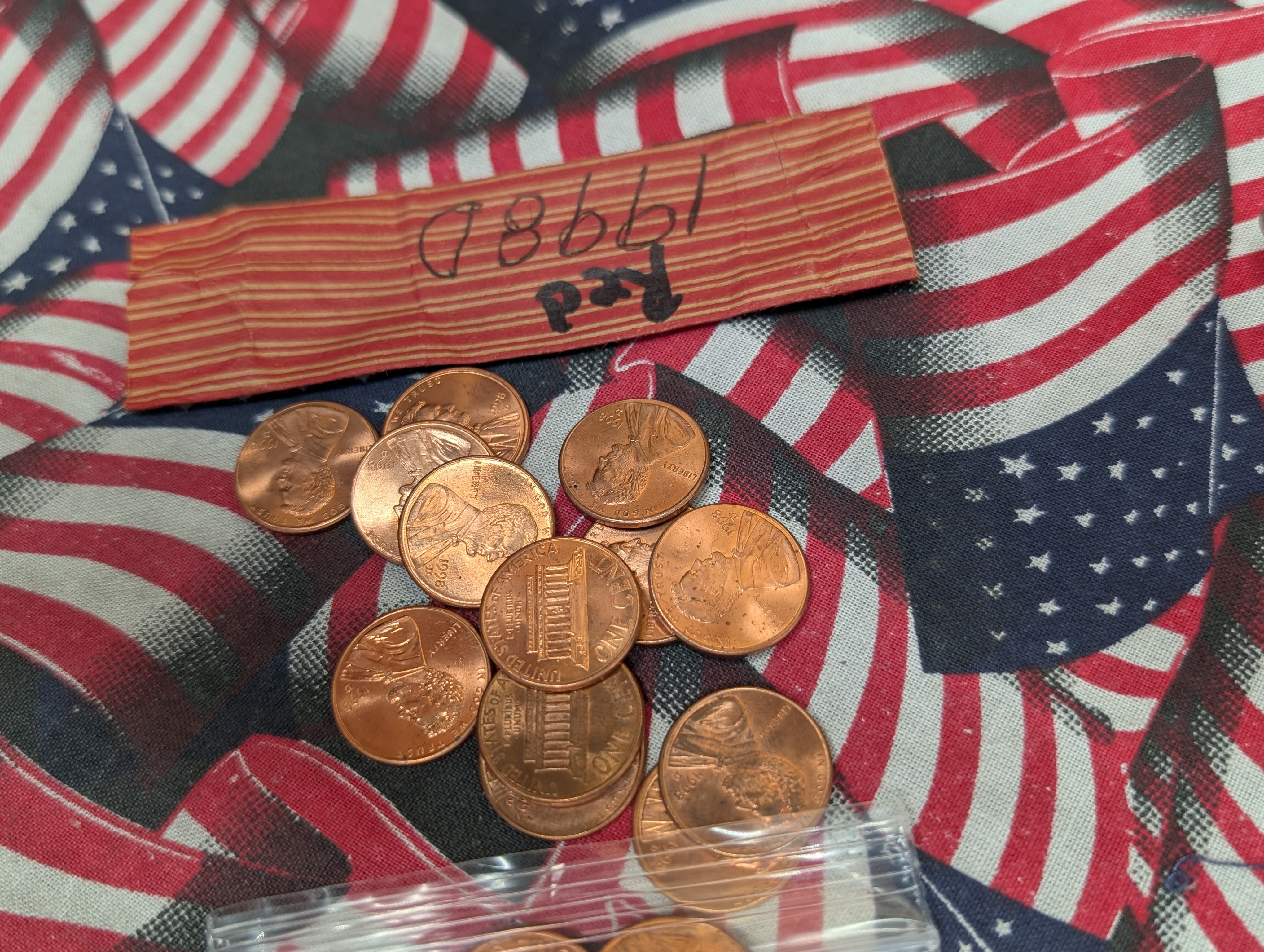 (350) 1988-P, 1990-P, 1998-D, 2000-P, 2006-P, 2007-P, & 2008-P Lincoln Memorial Cents - (50) of Each Date