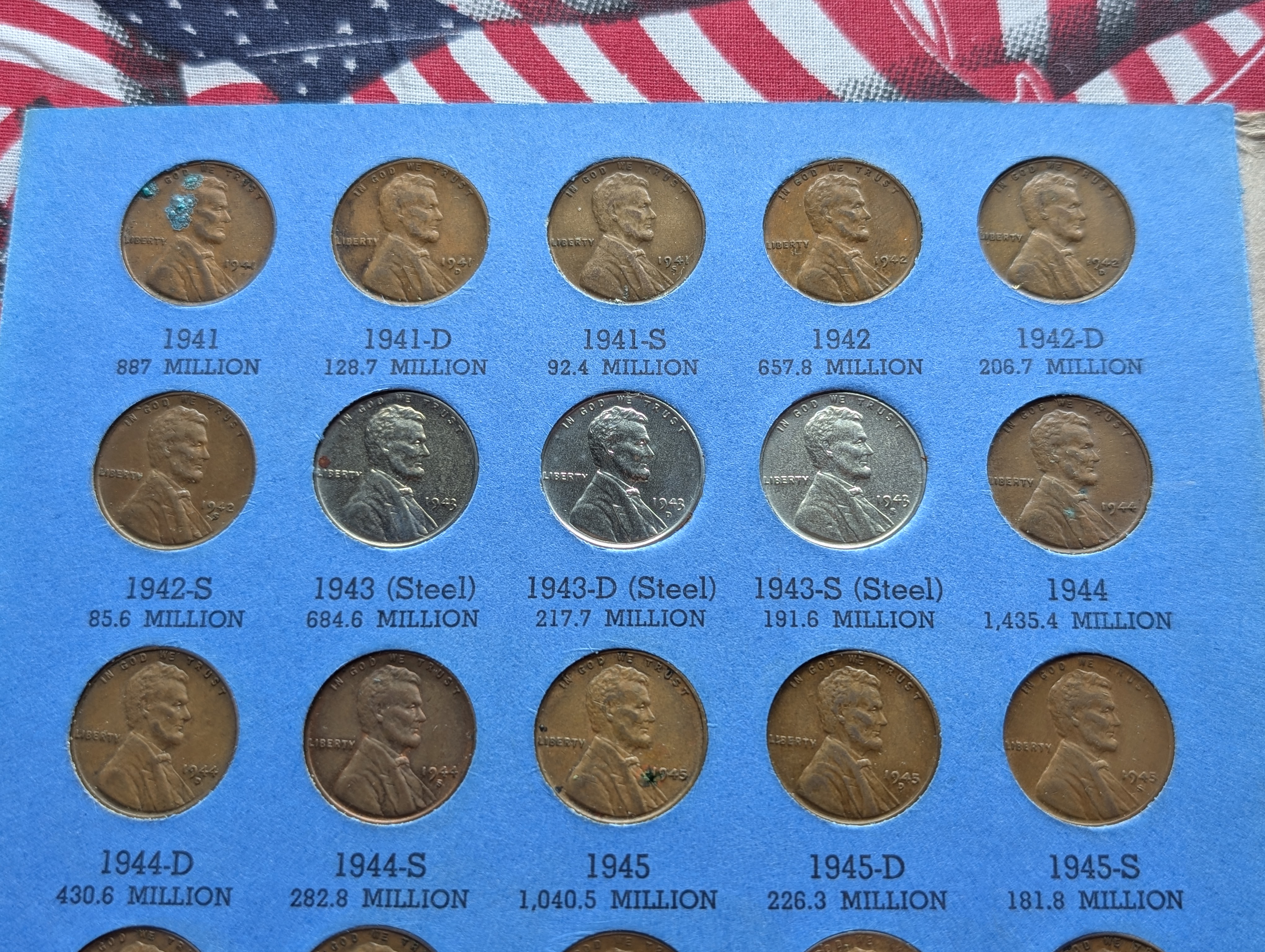 Lincoln Cent Collection From 1941 To 1975 In Whitman Book - 88 Coins Total - P, D & S Mint Marks