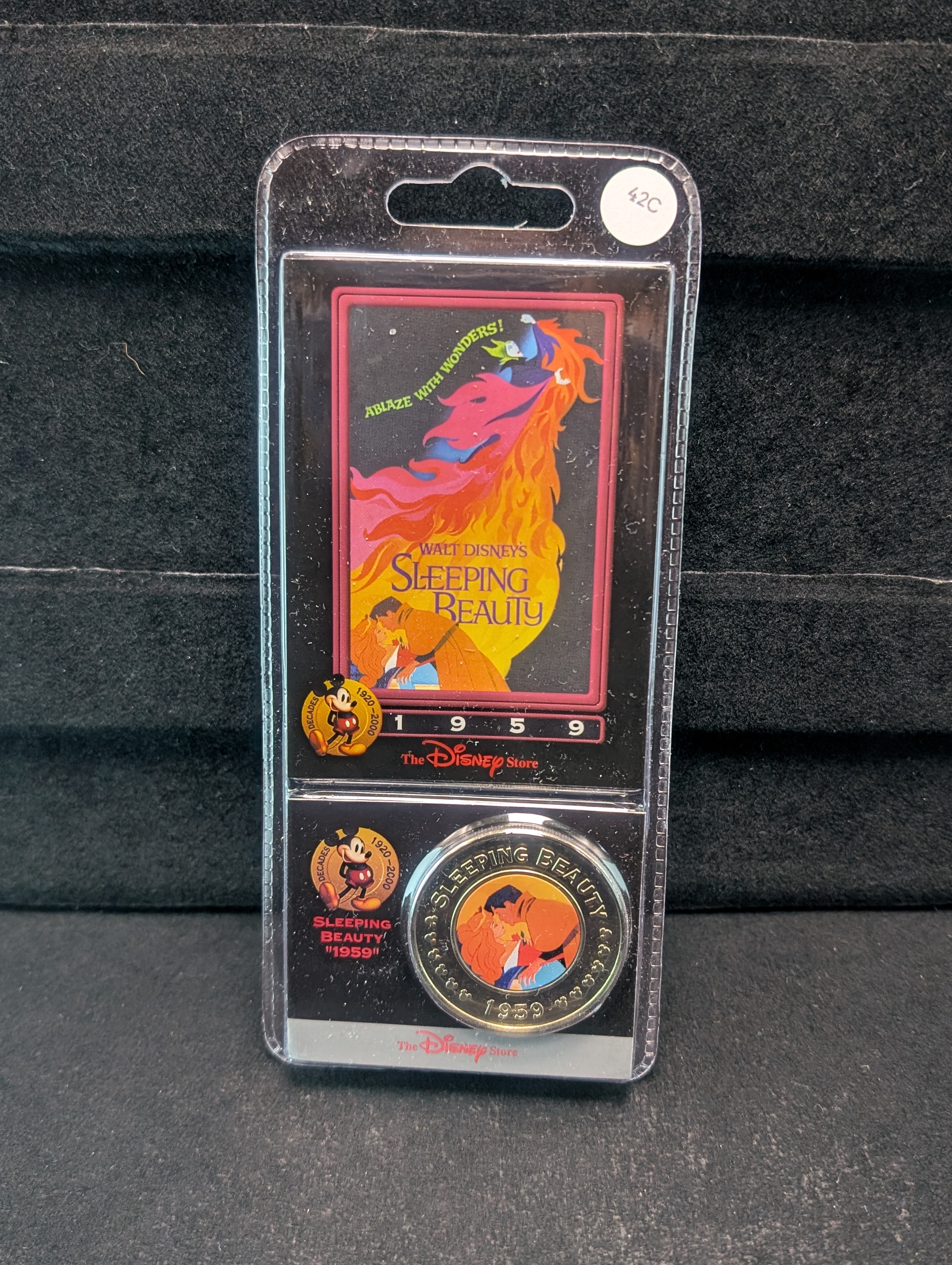 Disney's, SLEEPING BEAUTY, 1959-Hard to Find, Brand new in Plastic Case