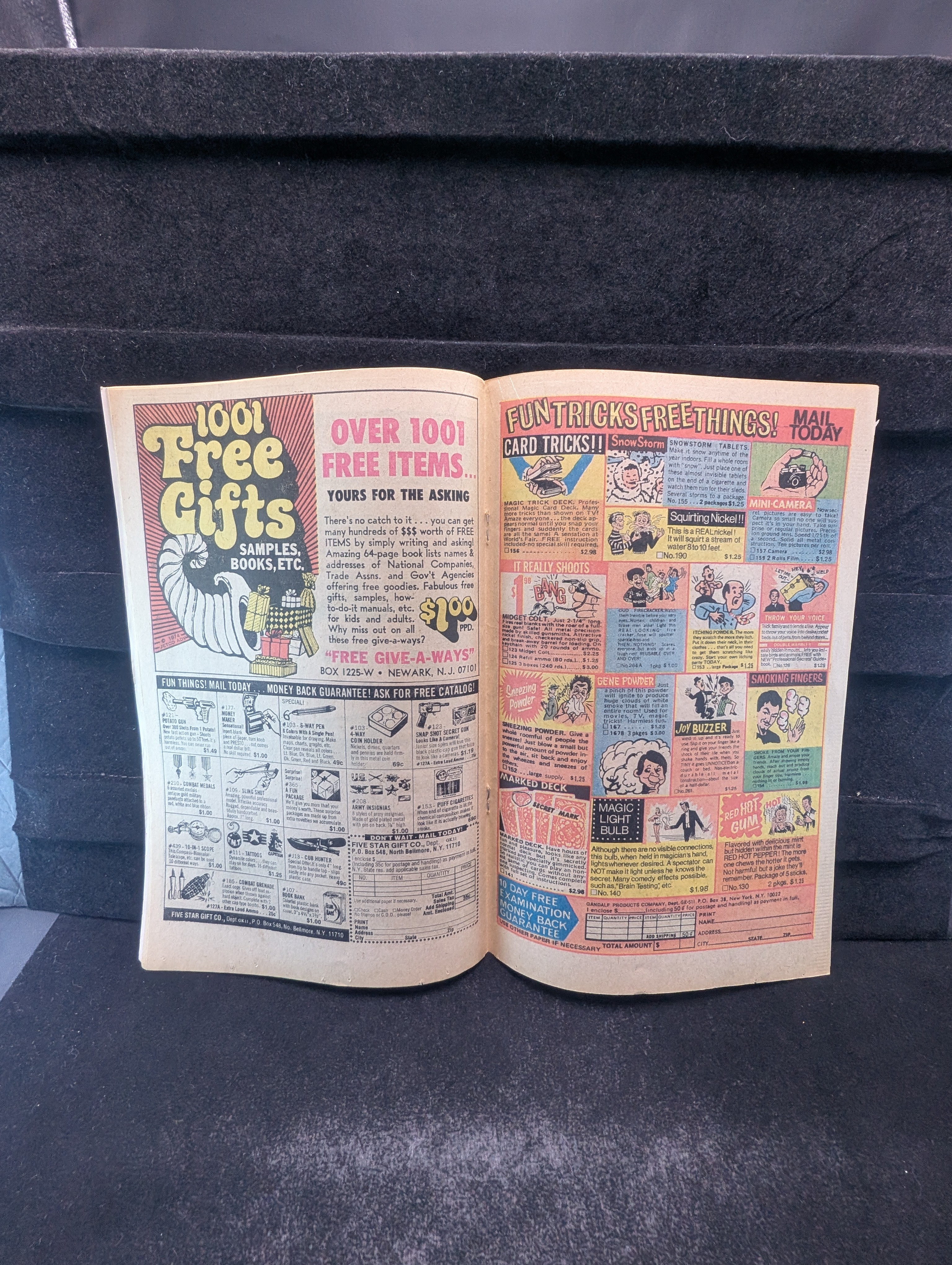 WOODSY OWL Comics (25c/1975), Great Ads