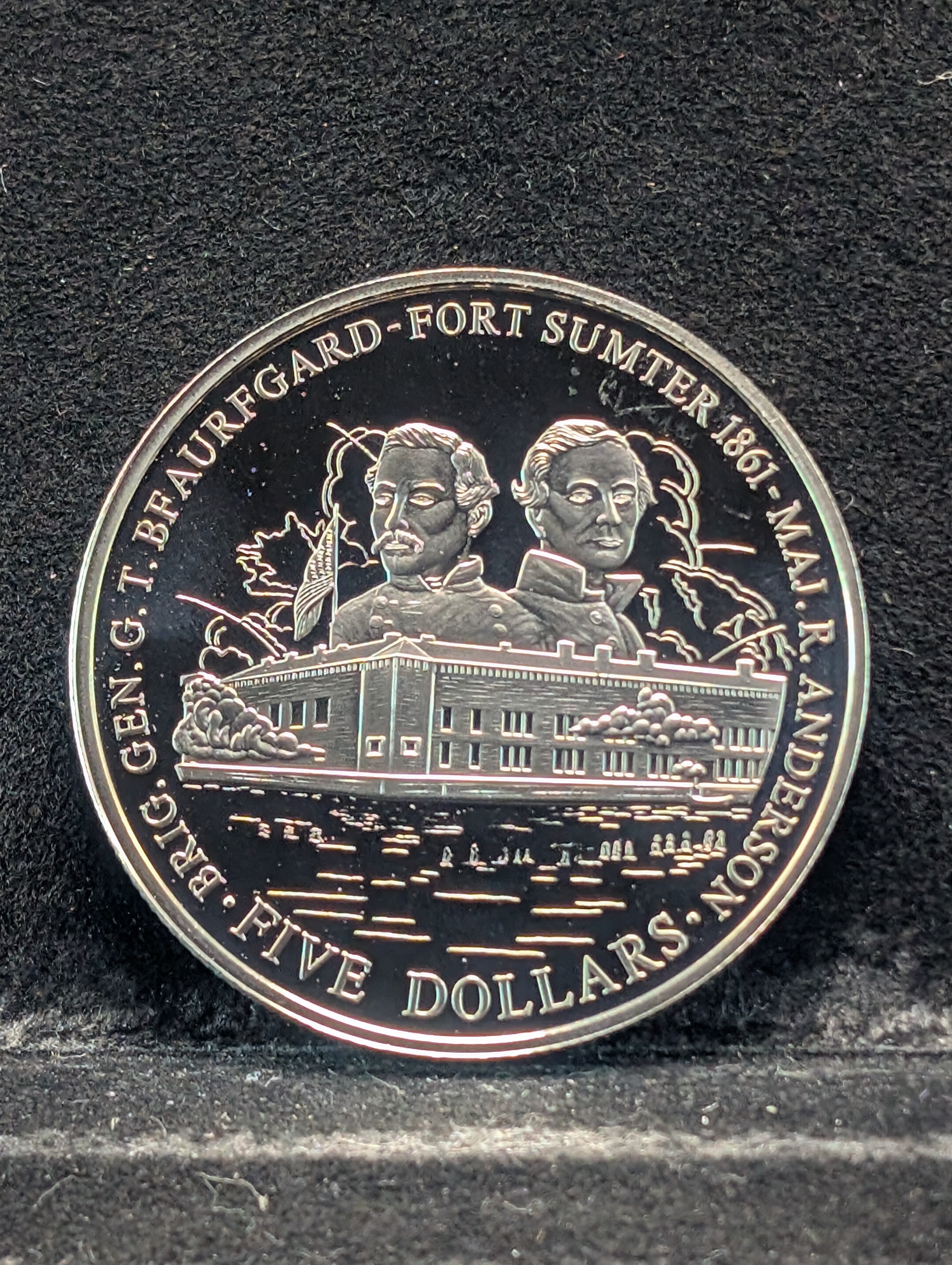 2001 Republic of Liberia Five Dollar Coin