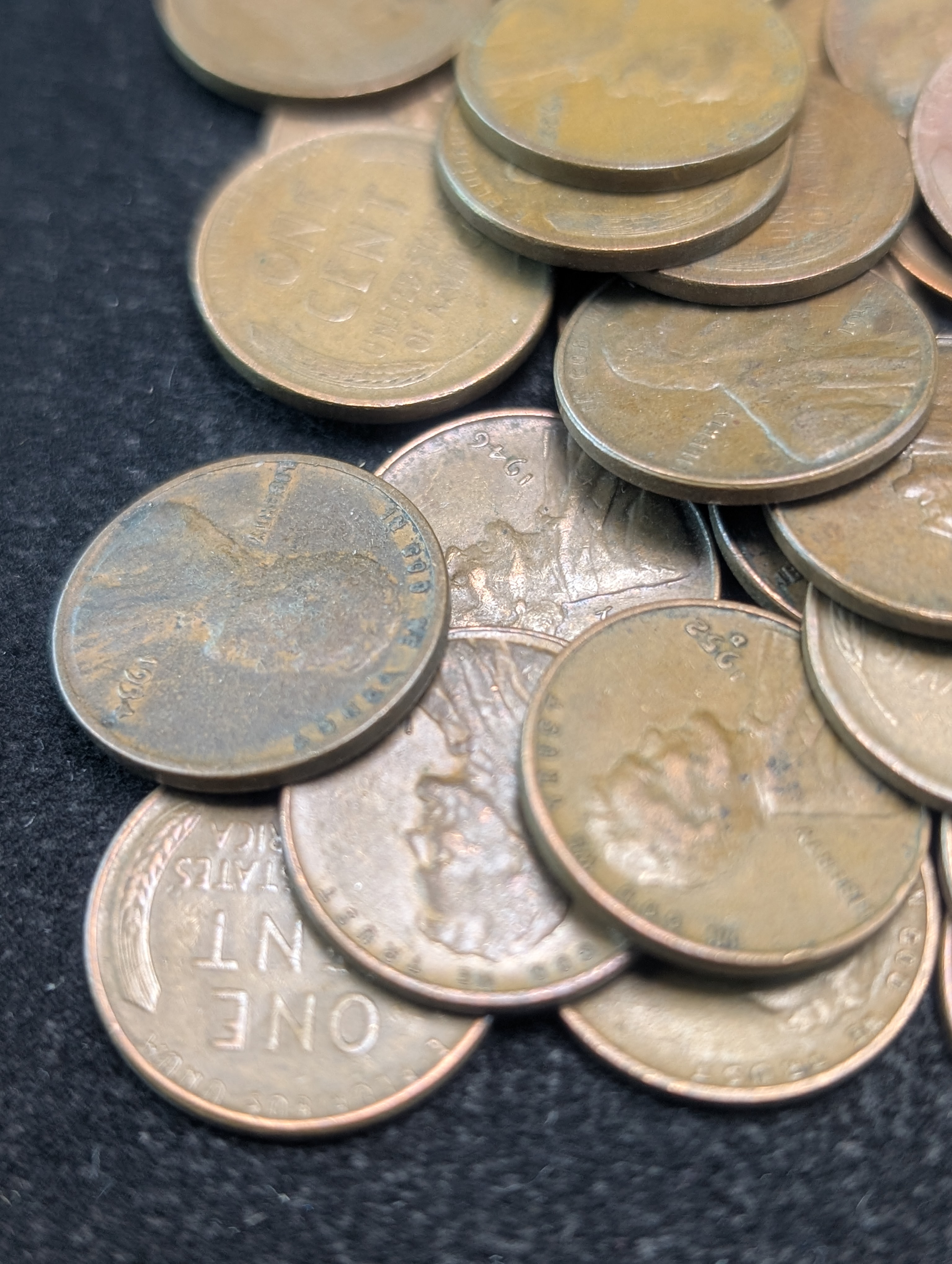 (50) Assorted Unsearched Lincoln Wheat Cents