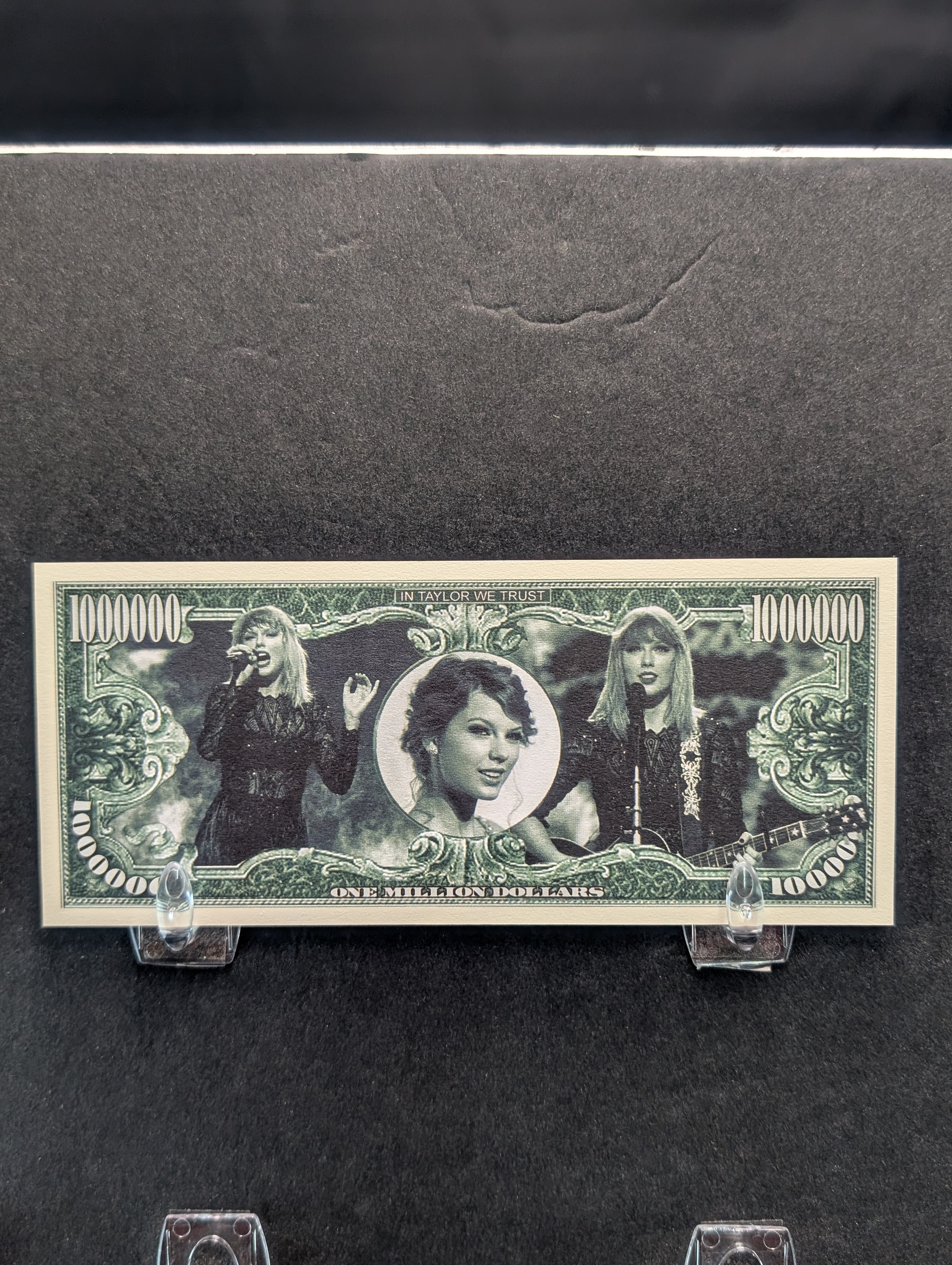 Taylor Swift 1 Million Dollar Novelty Note