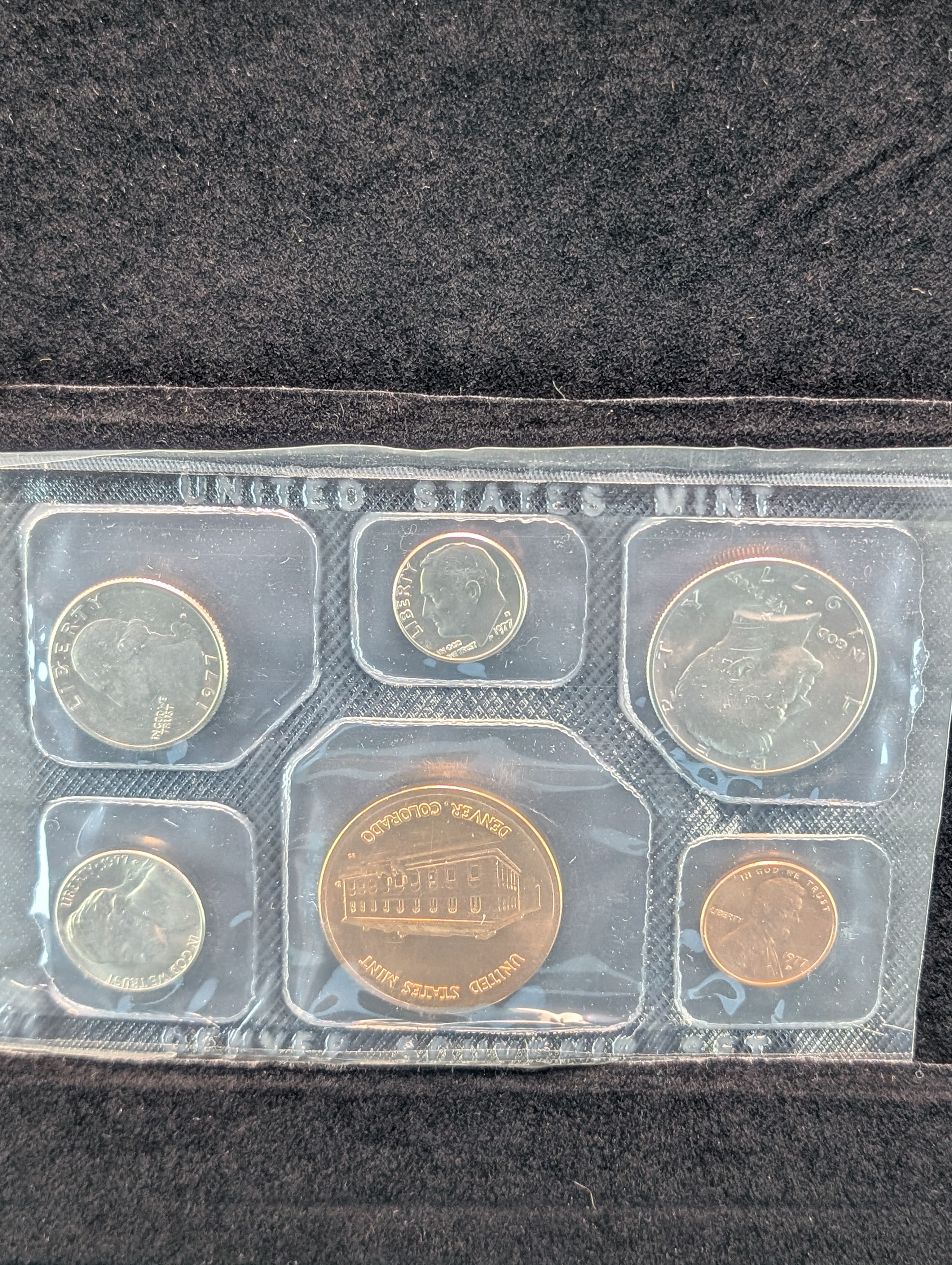 1977 Denver Mint Souvenir Set