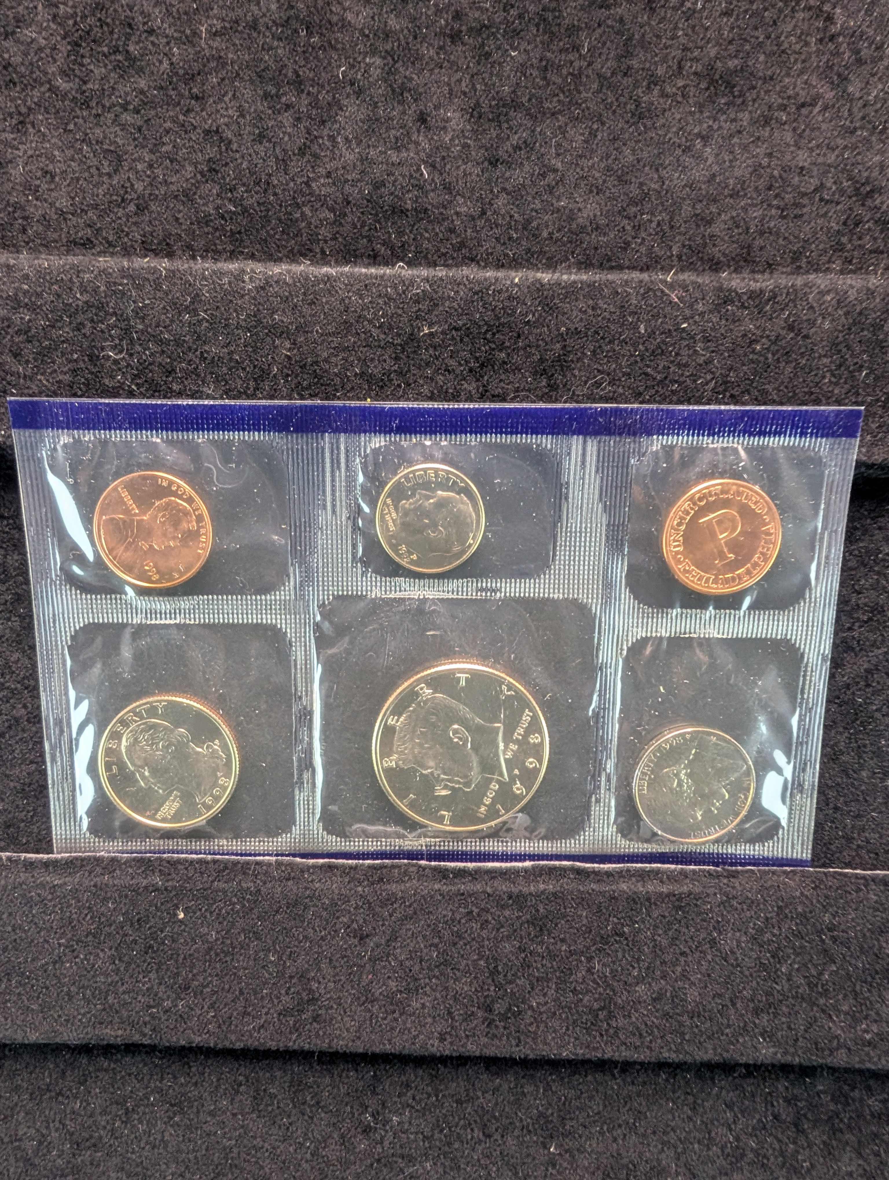 1998-P&D Unc. U.S. Mint Set in OGP w/ COA
