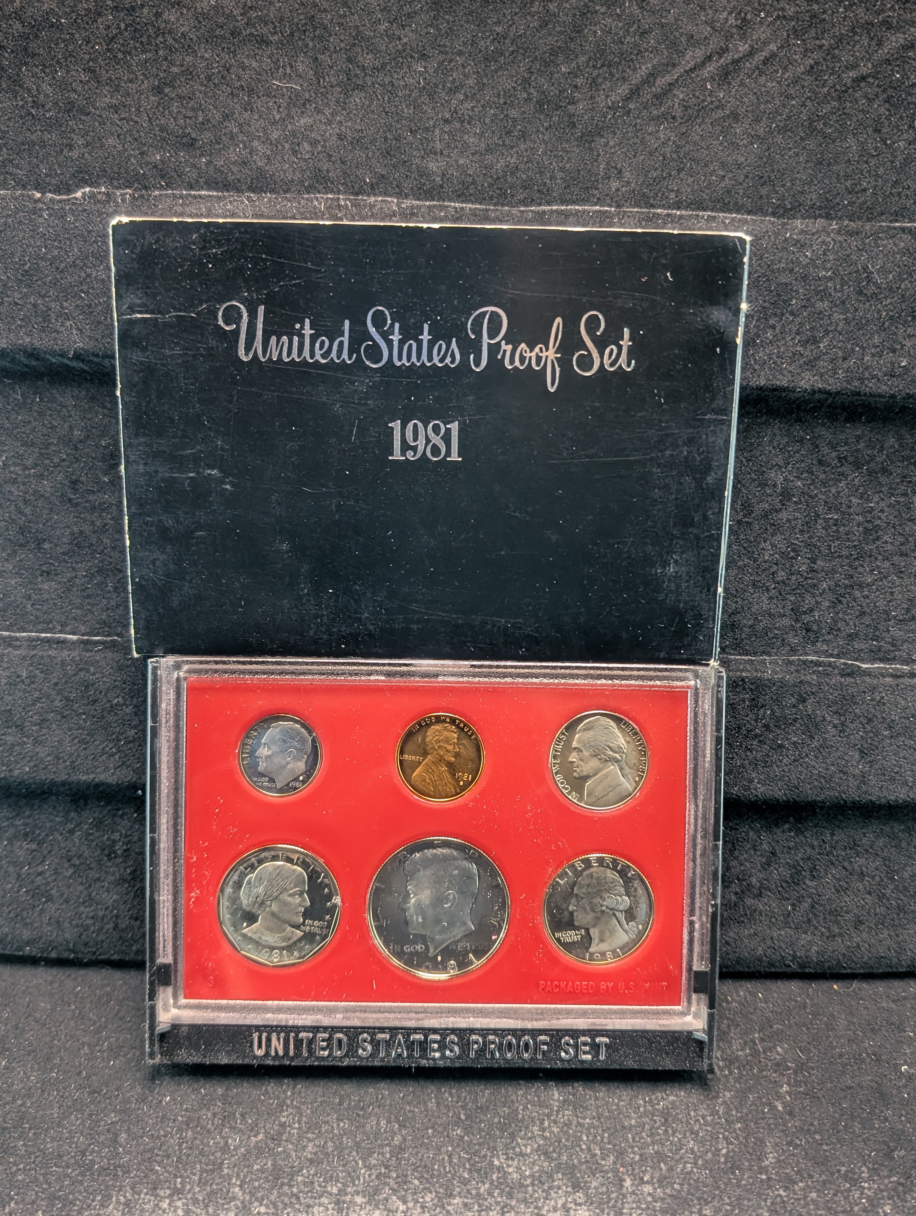 1981-S U.S. Proof Set in OGP, Clear S