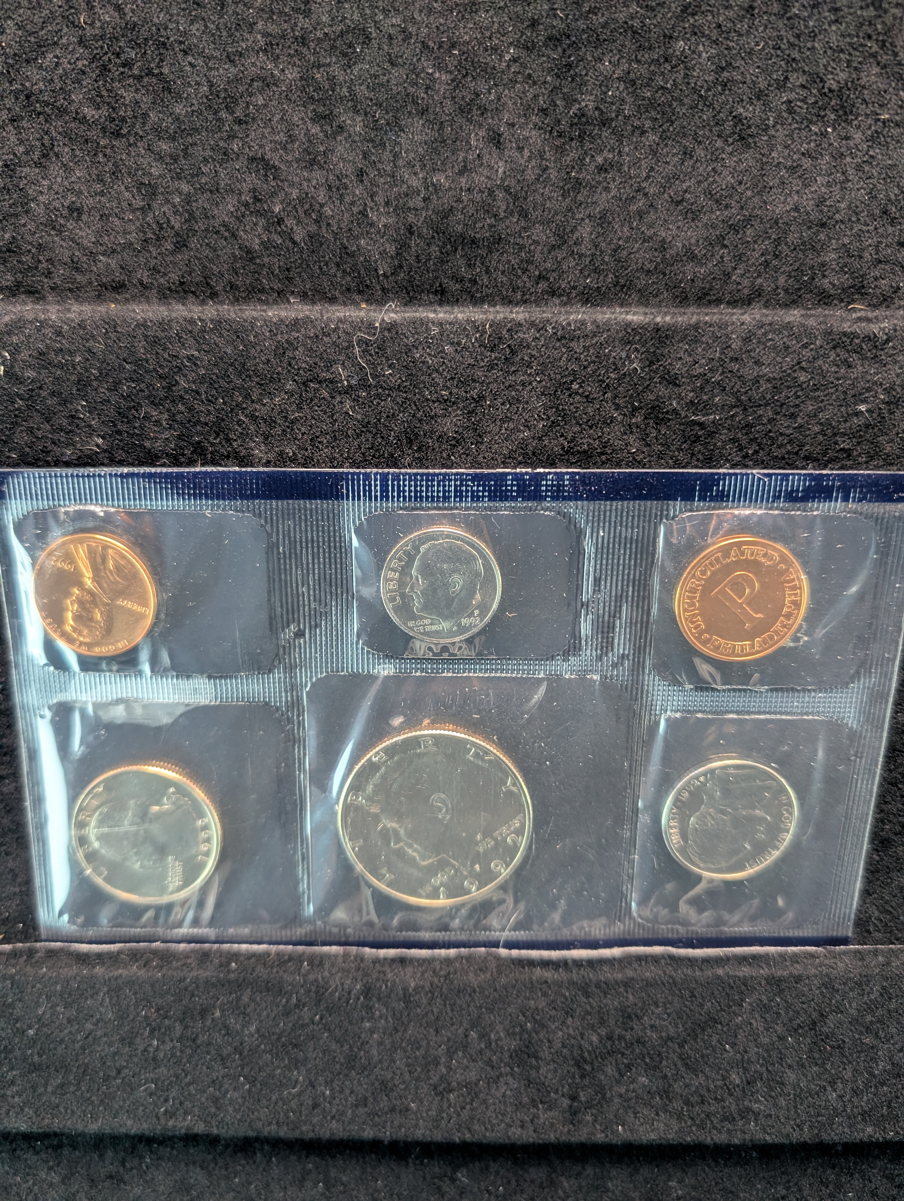 1992 P&D U.S. Uncirculated Mint Coin Set In OGP w/COA