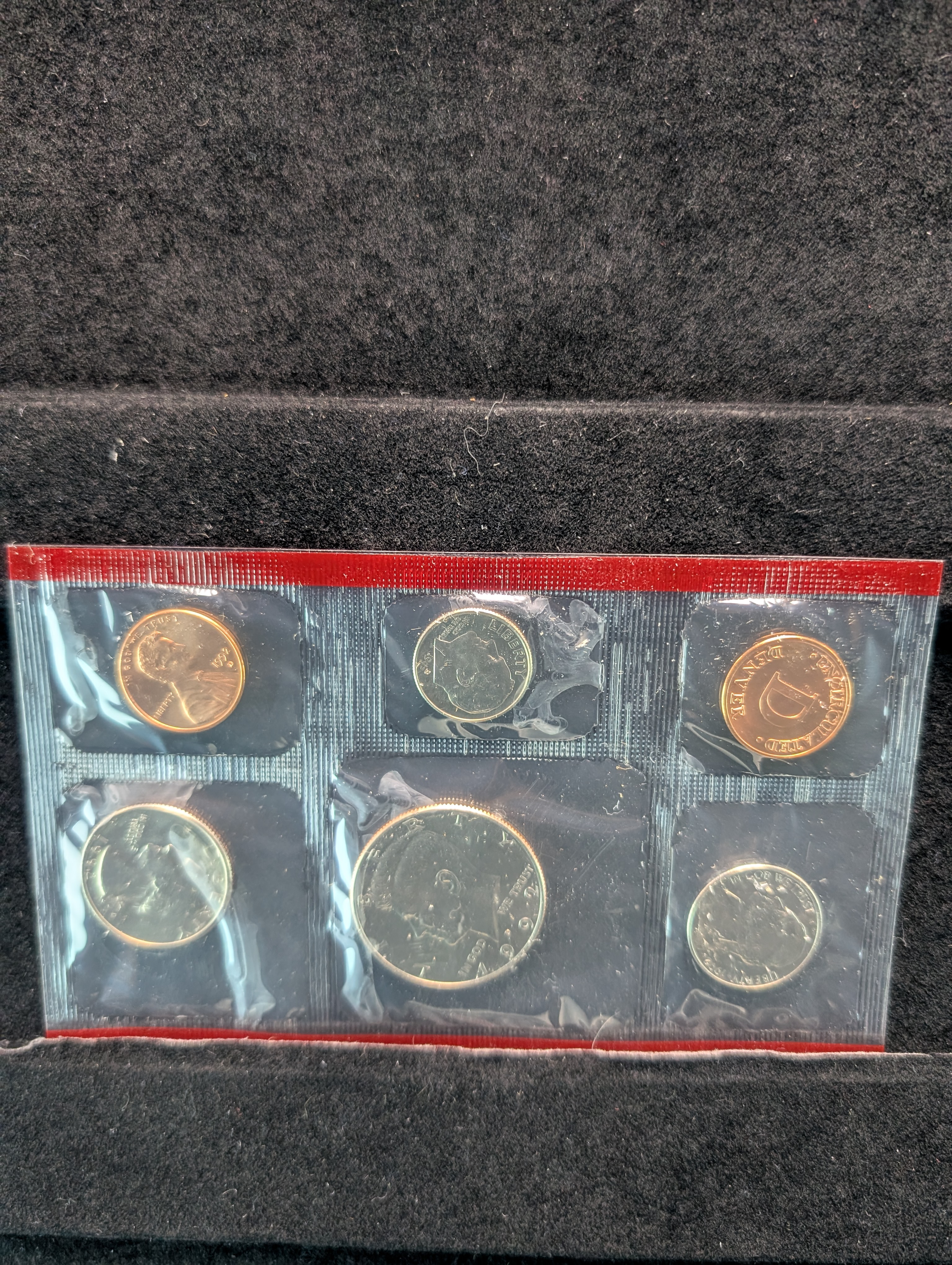 1992 P&D U.S. Uncirculated Mint Coin Set In OGP w/COA
