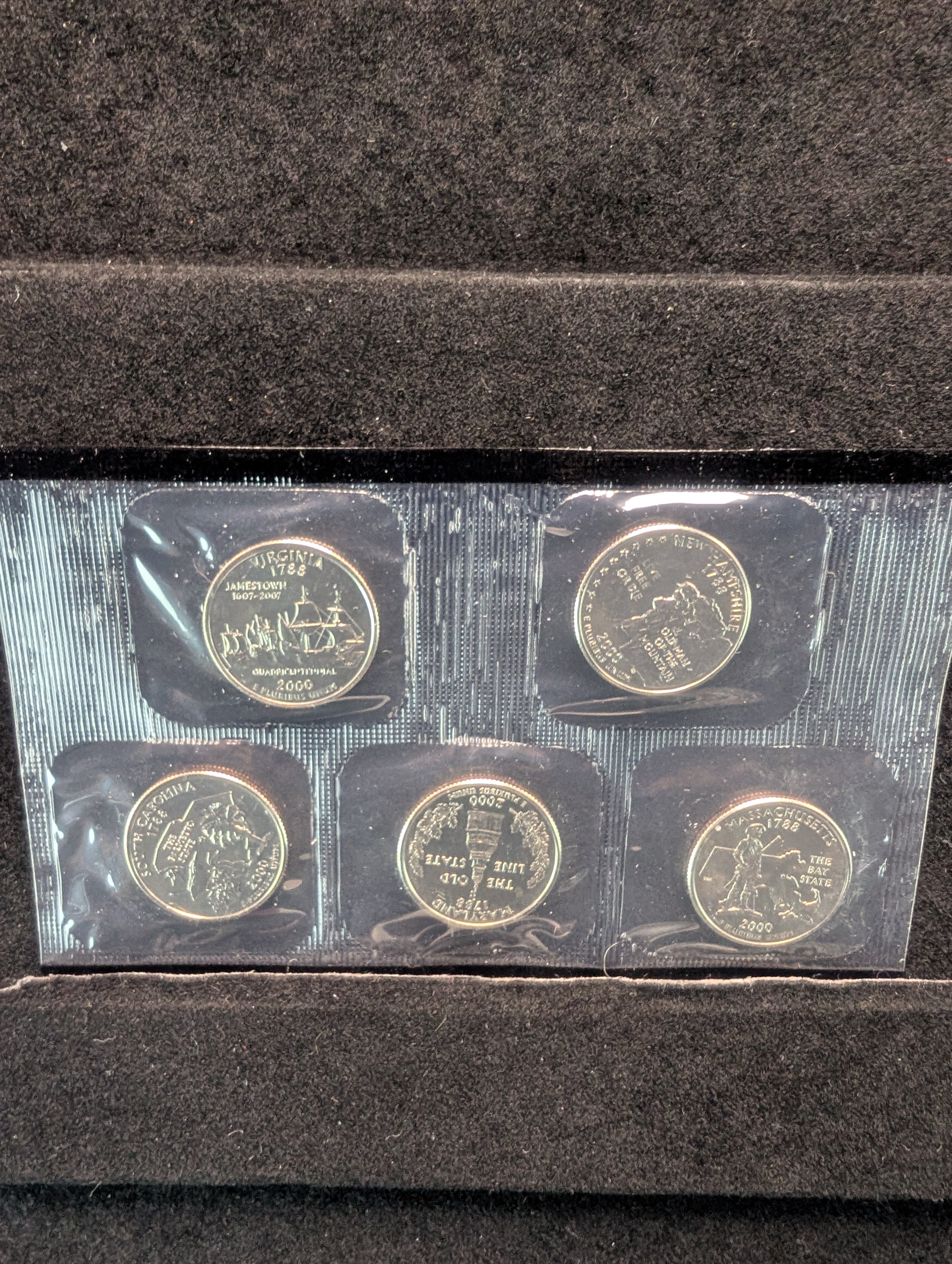 2000-D U.S. Uncirculated Mint Coin Set with State Quarters In OGP w/ COA
