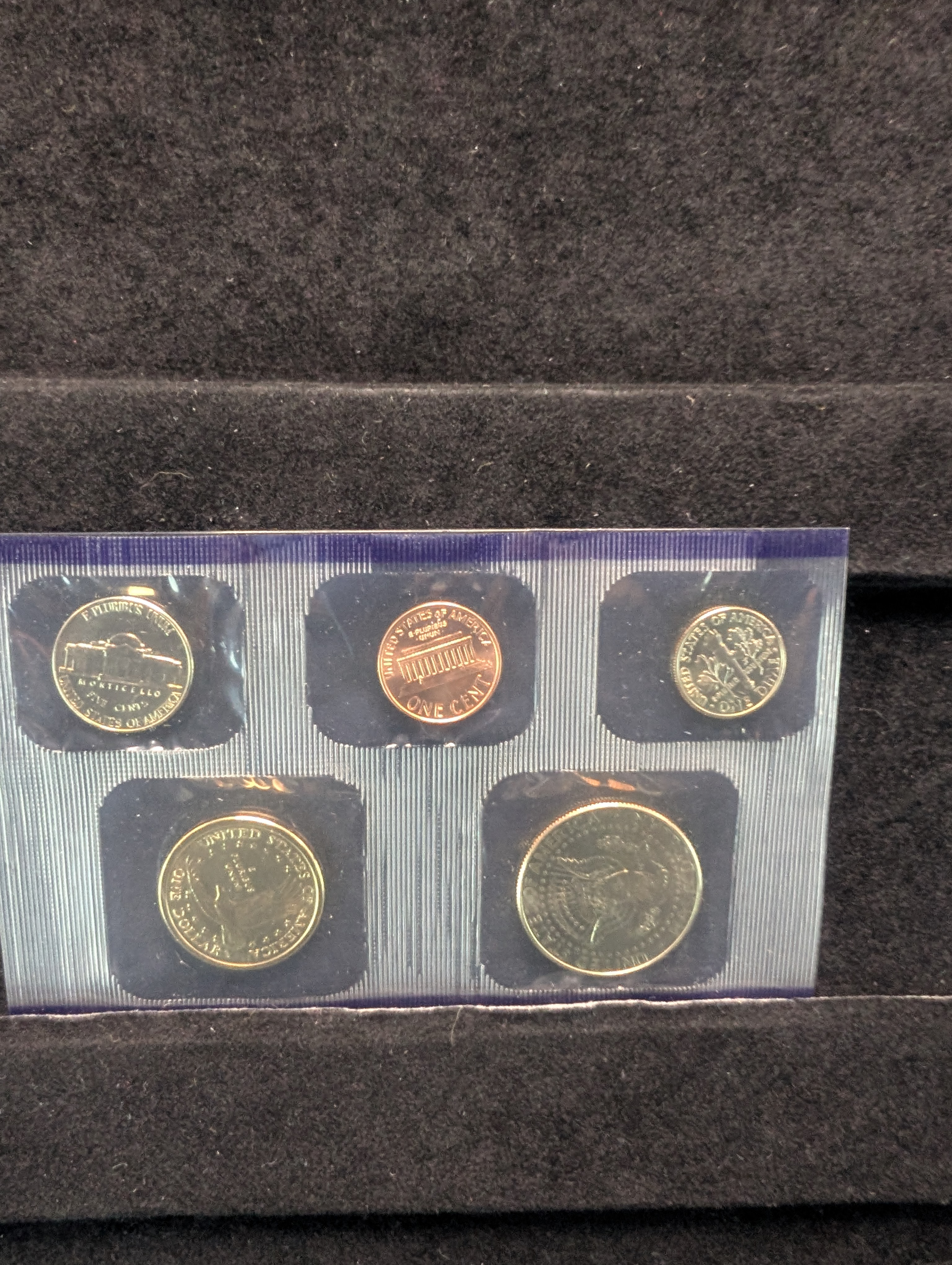2003-P U.S. Uncirculated Mint Coin Set with State Quarters In OGP w/ COA - P Set Only
