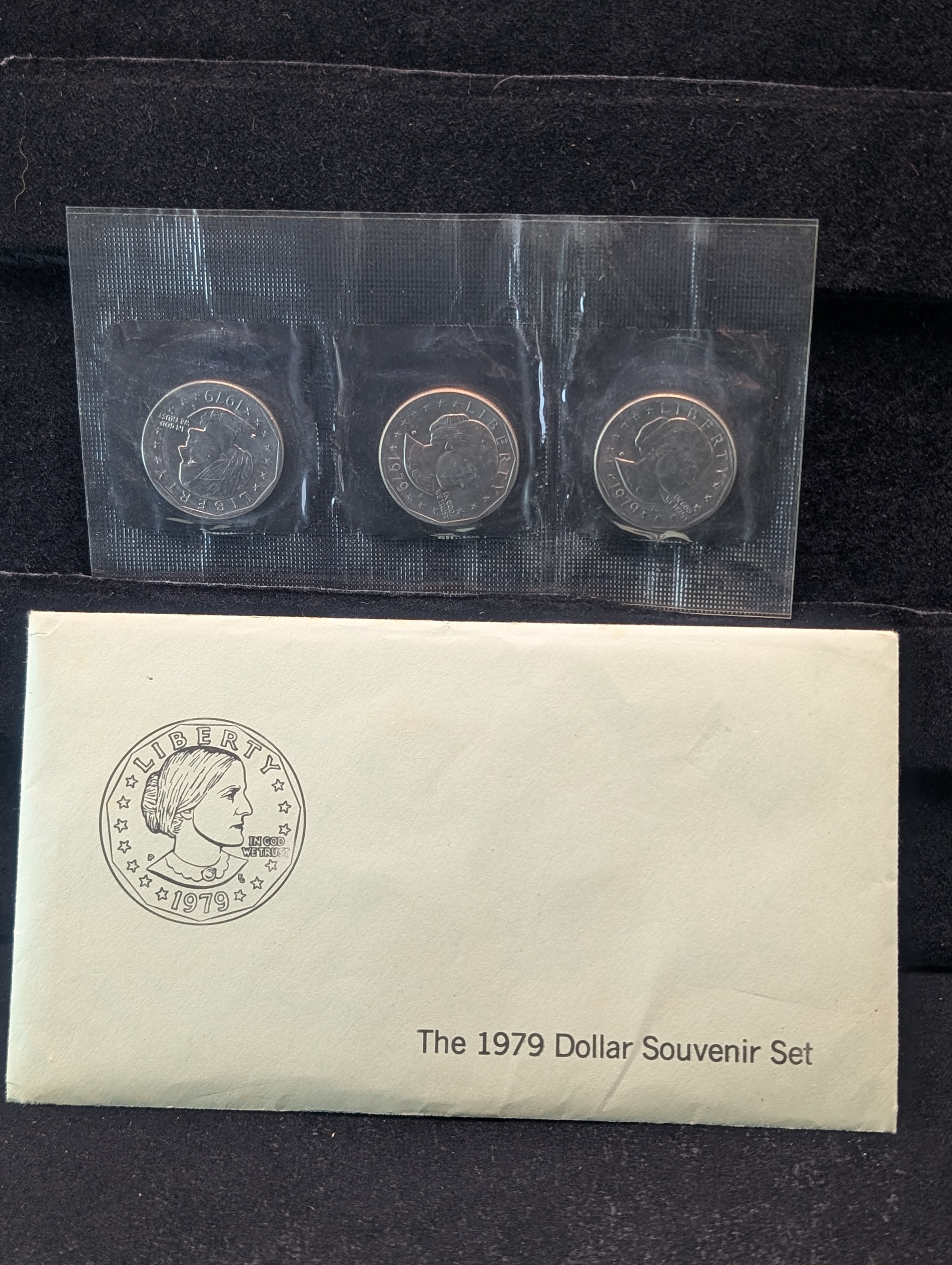 1979 P, D, & S Susan B. Anthony One Dollar Souvenir Set In OGP