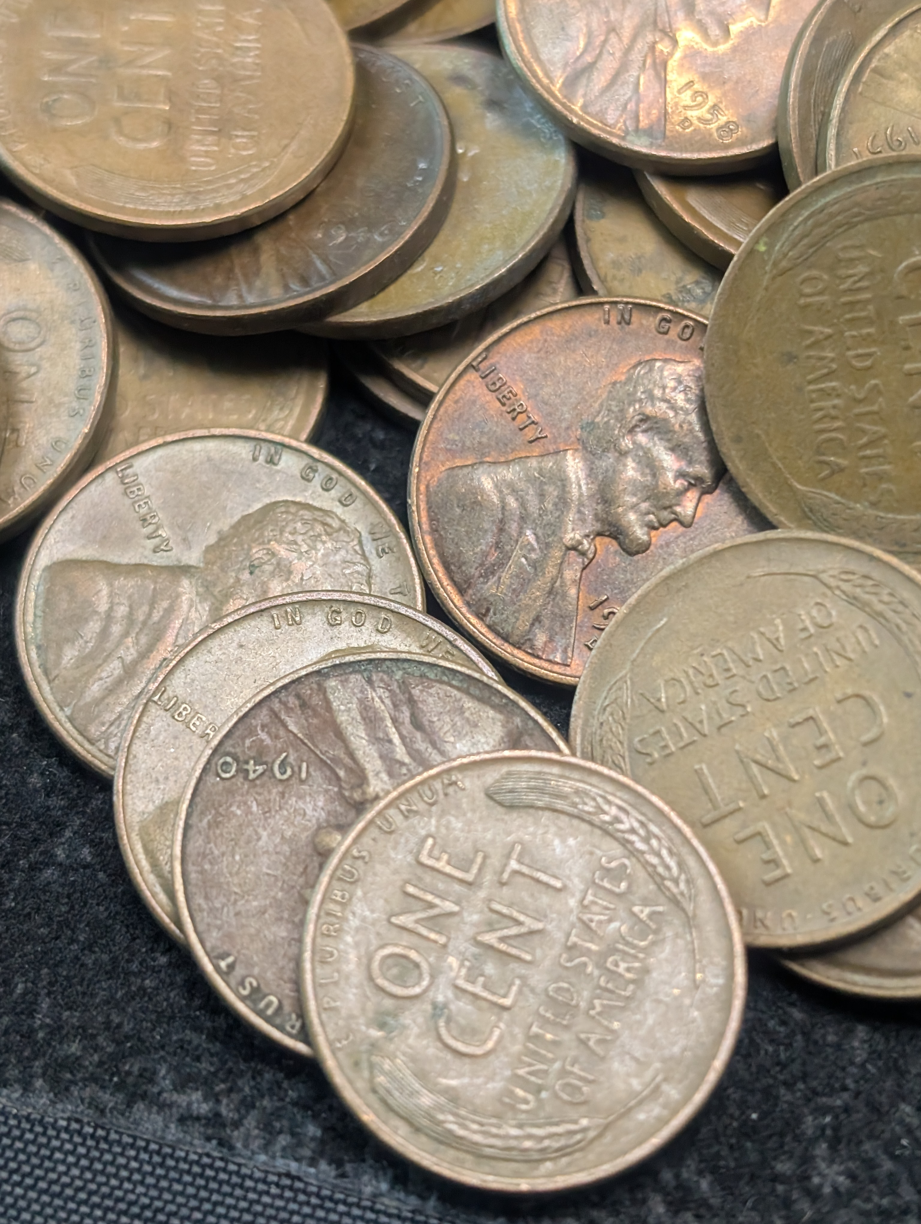 (270) Assorted Lincoln Wheat Cents