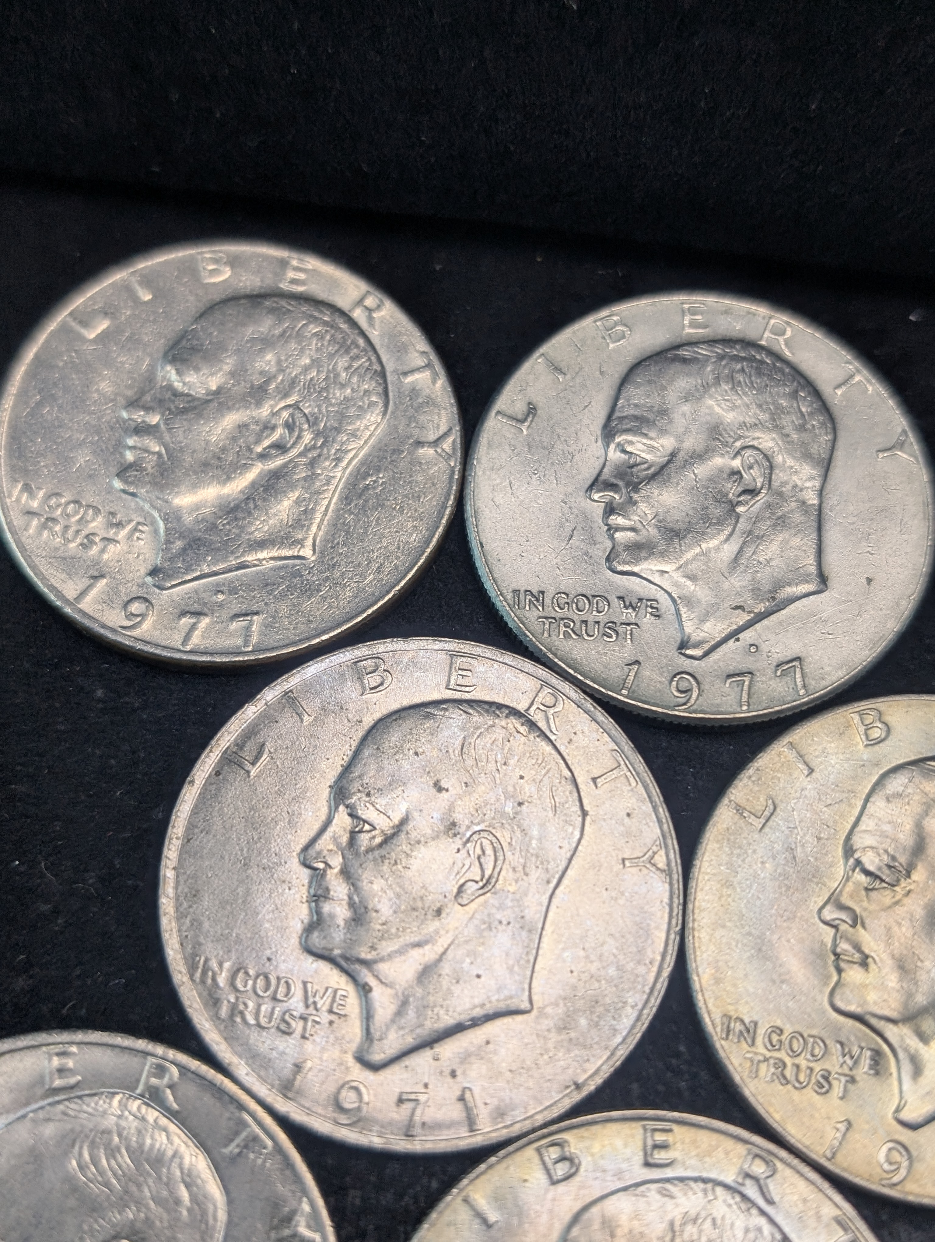(7) 1971, (3) 1972, (5) 1974, (3) 1977, & (2) 1978 Eisenhower Dollars - (20) Total Coins