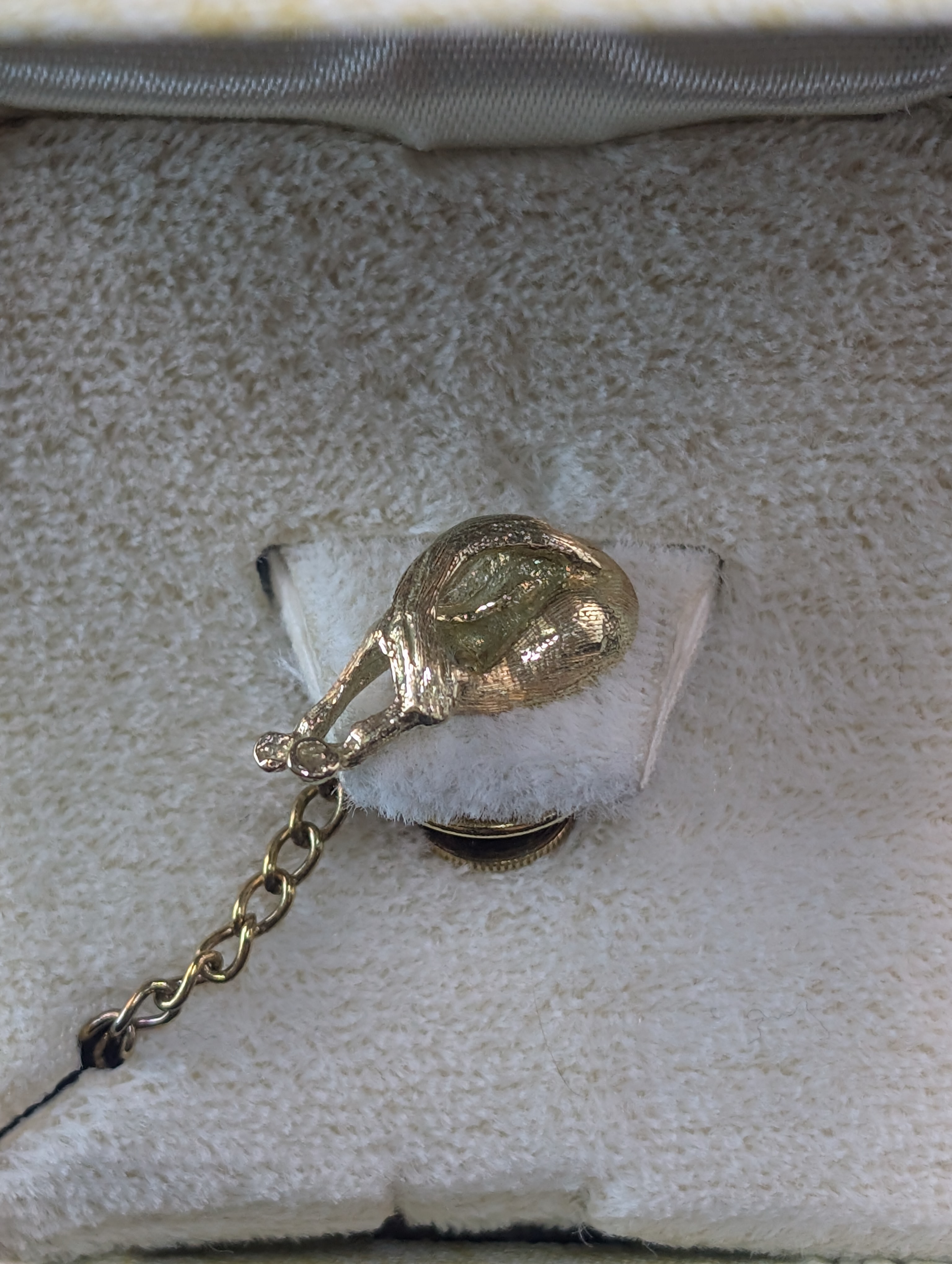 Gold Colored Horse's Butt Lapel Pin ( Not Gold)