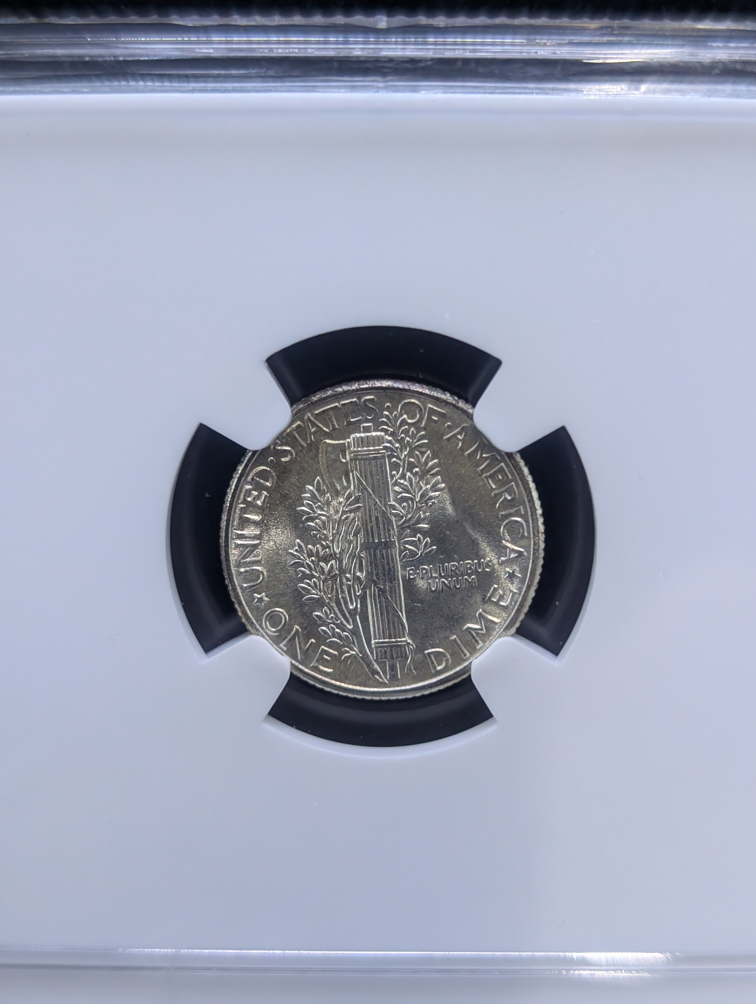 1944 Mercury 90% Silver Dime NGC MS 67