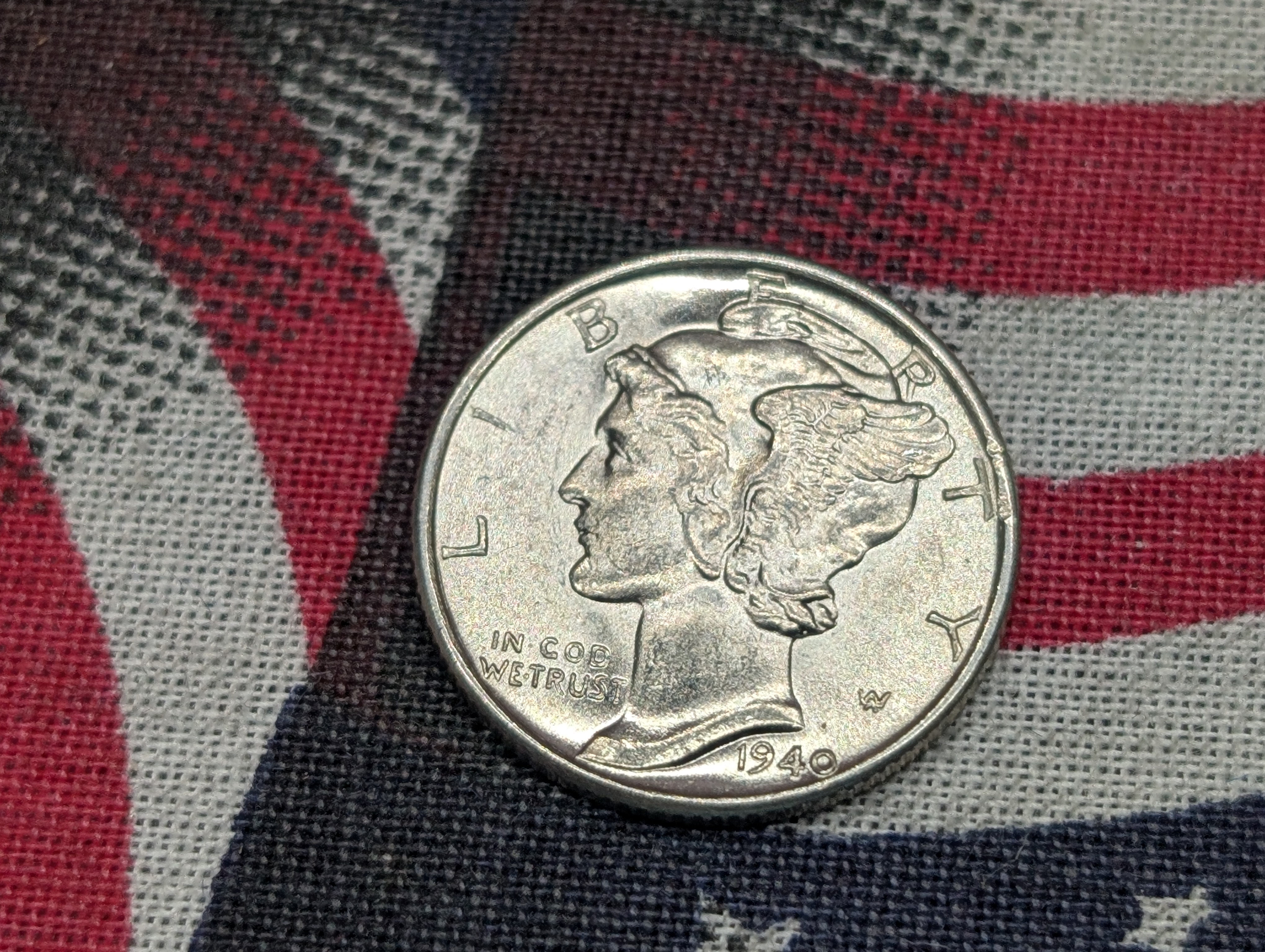 1940-D Mercury 90% Silver Dime - Split Bands