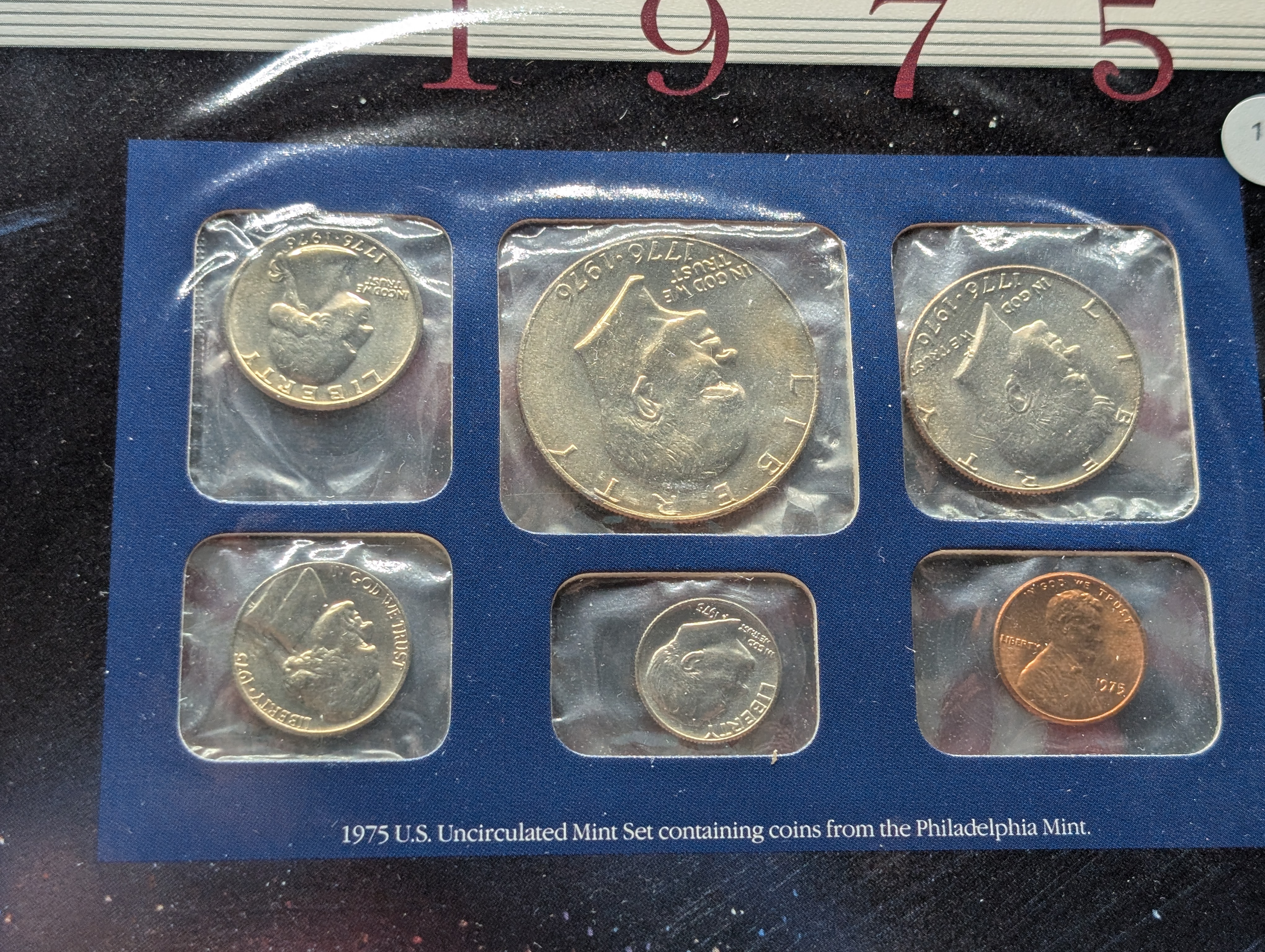 1975-P&D U.S. Mint Uncirculated Set w/ Historic Stamps