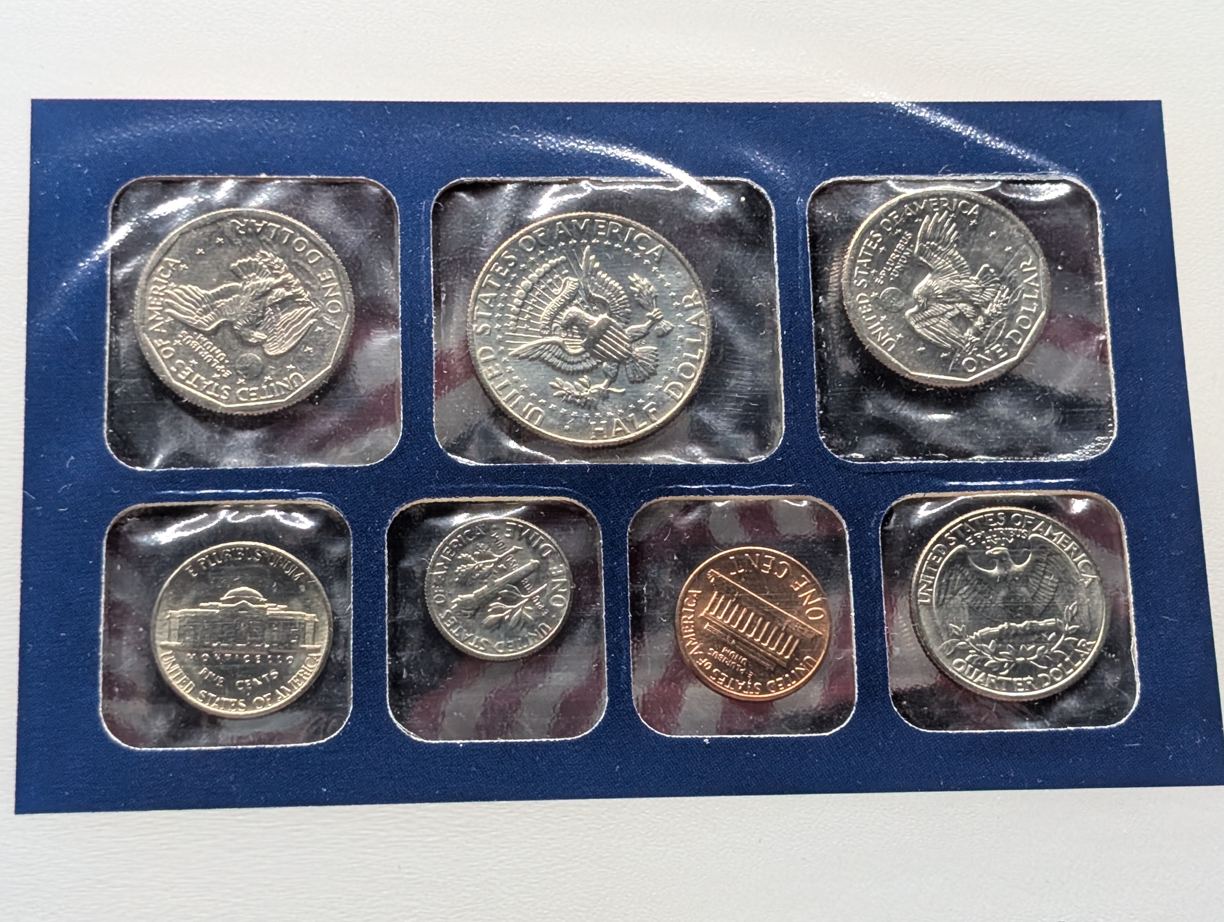1980-P&D U.S. Mint Uncirculated Set w/ Historic Stamps and P,D & S Susan B. Anthony Dollars
