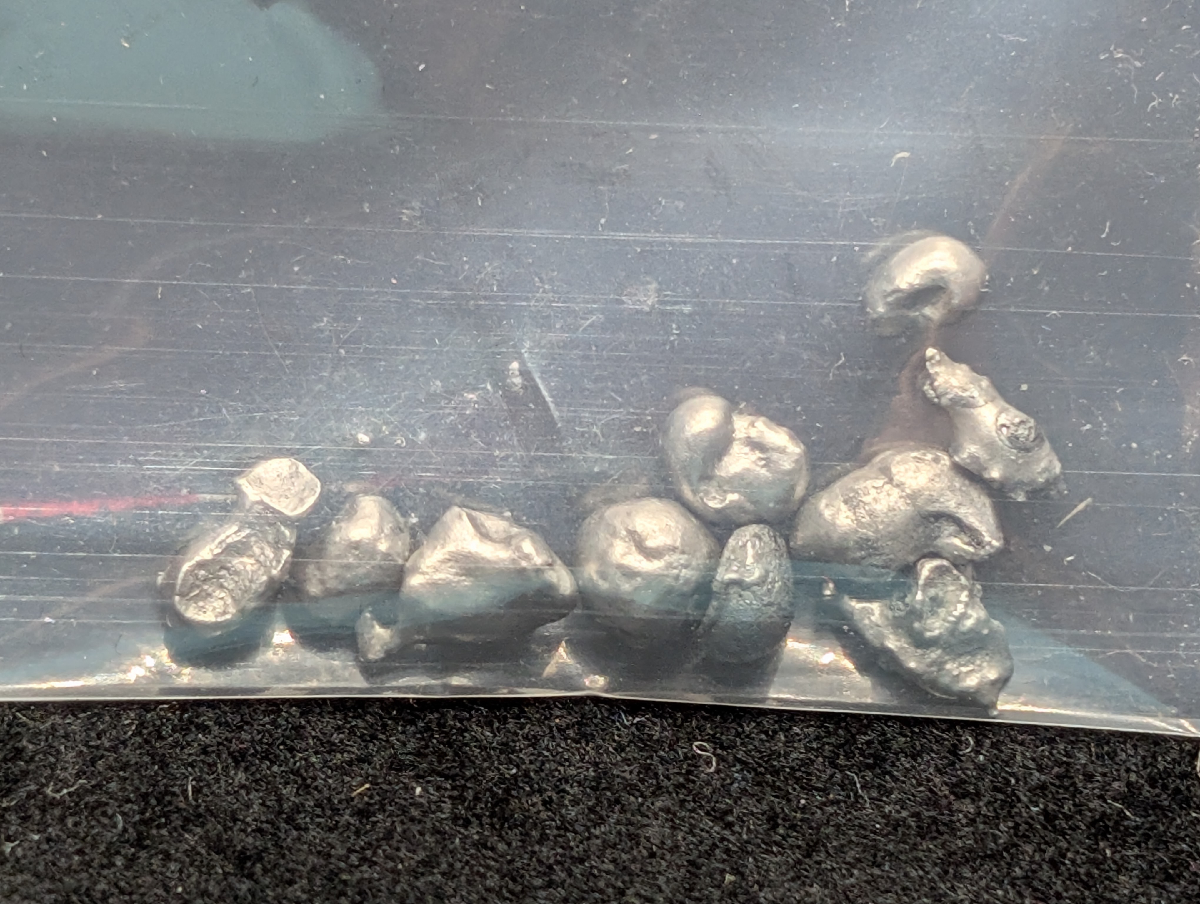 Meteorite SPACE ROCK Fragments