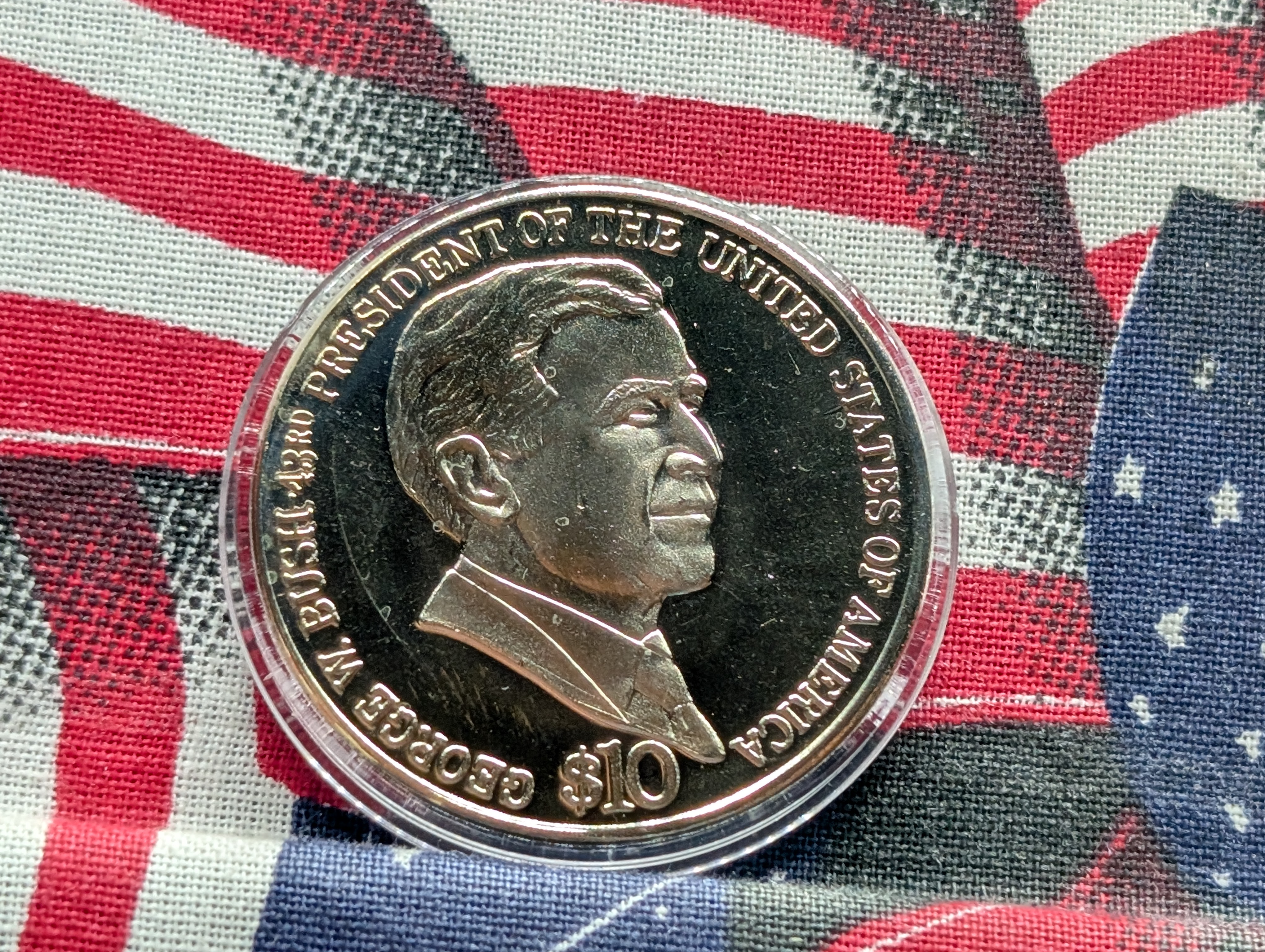 2004 Liberia $10 George W. Bush Commemorative Coin