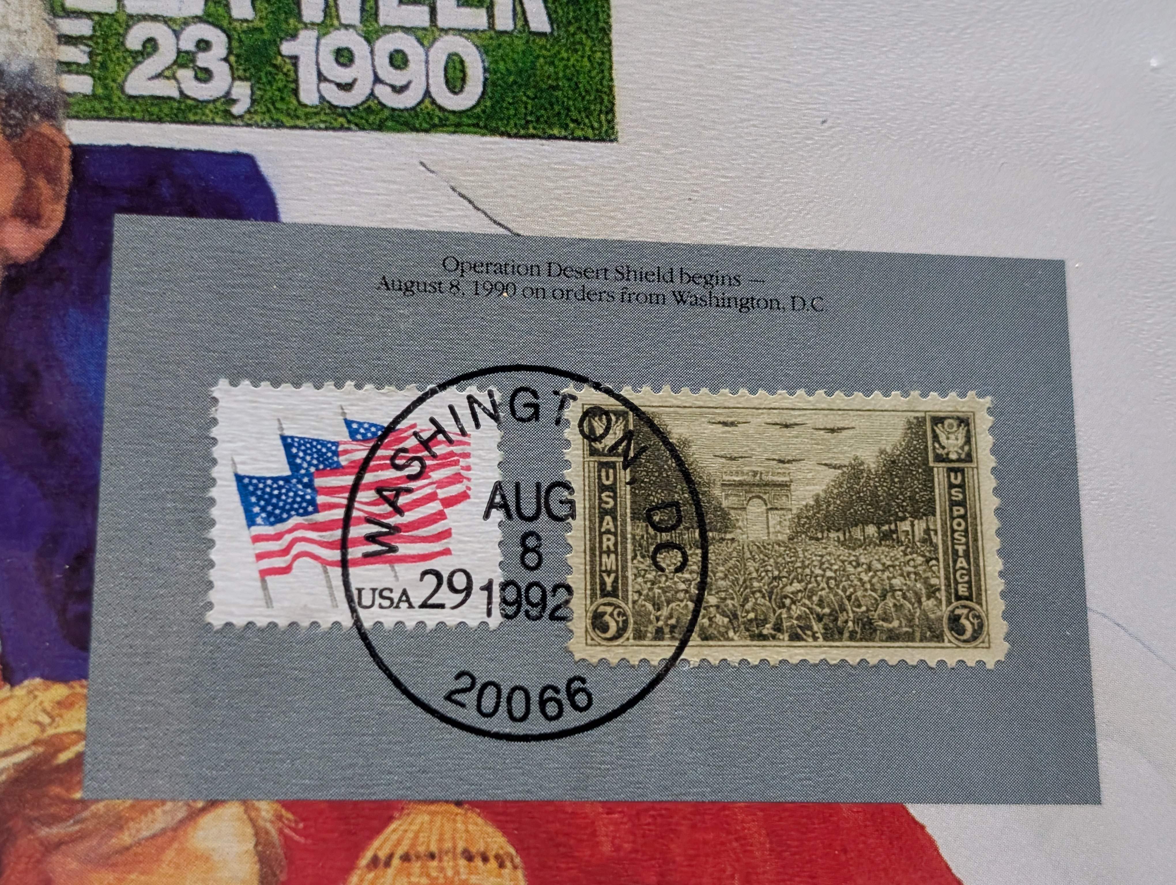 1990-P&D U.S. Mint Uncirculated Set w/ Historic Stamps
