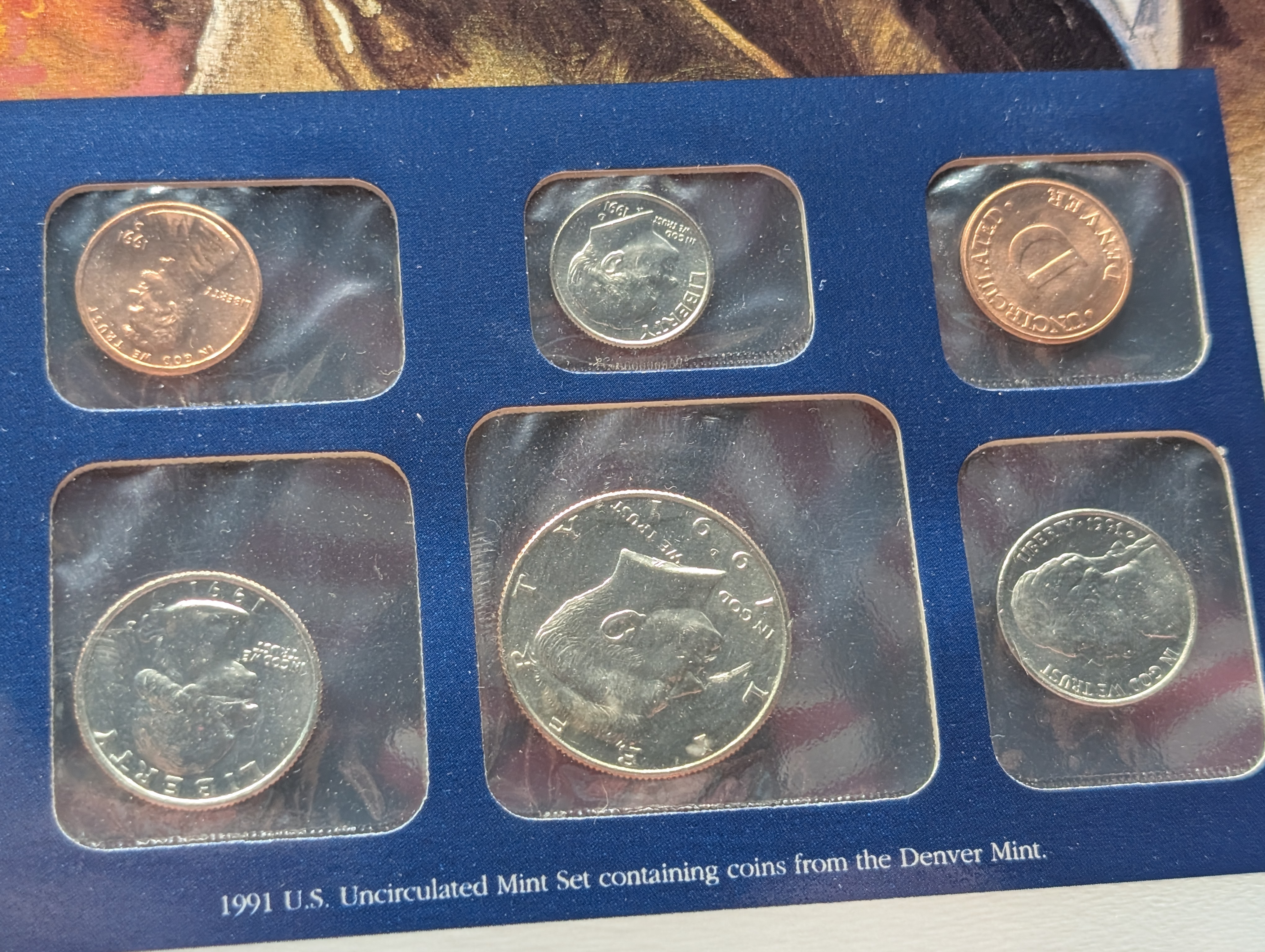 1991-P&D U.S. Mint Uncirculated Set w/ Historic Stamps