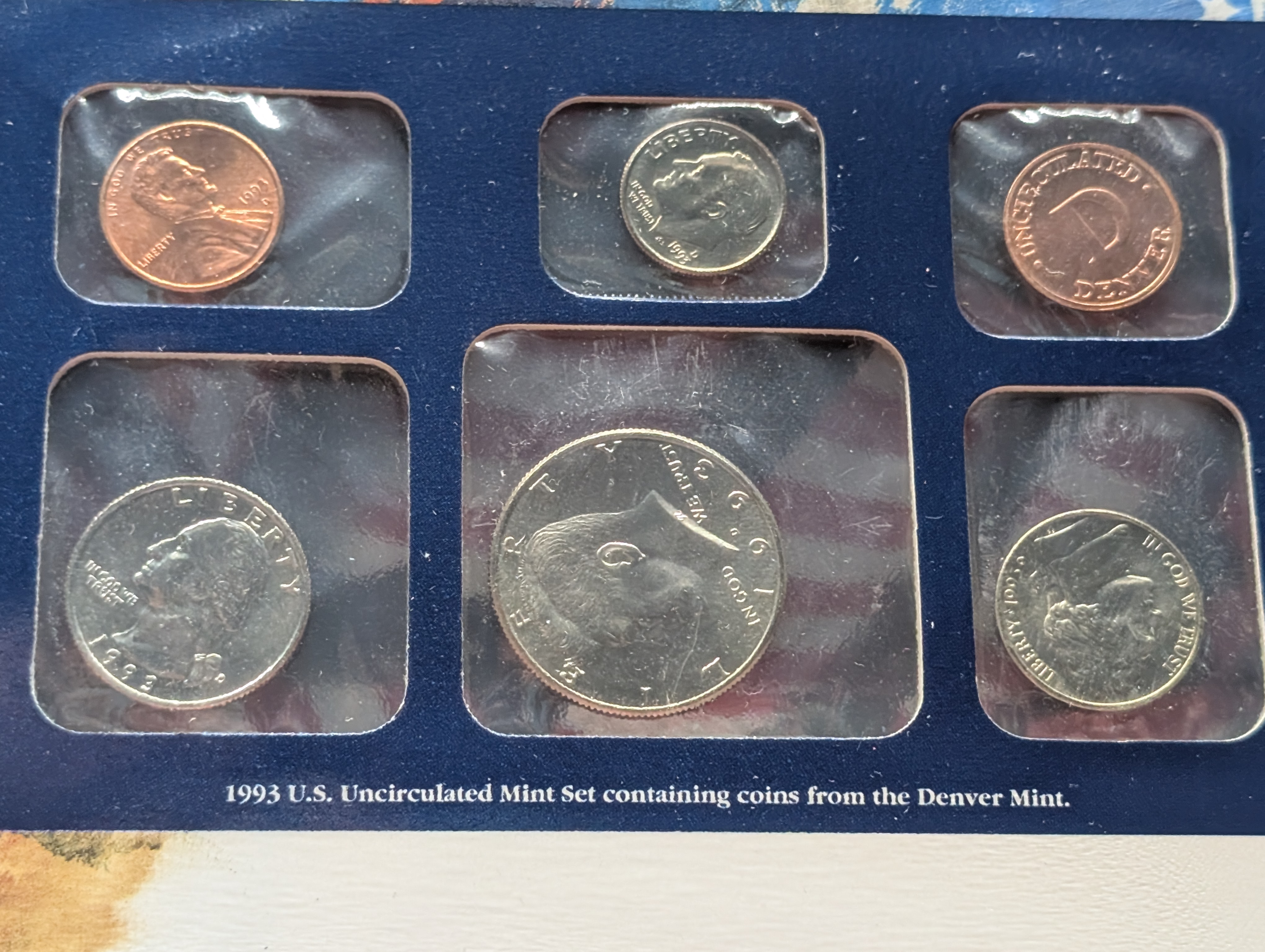 1993-P&D U.S. Mint Uncirculated Set w/ Historic Stamps