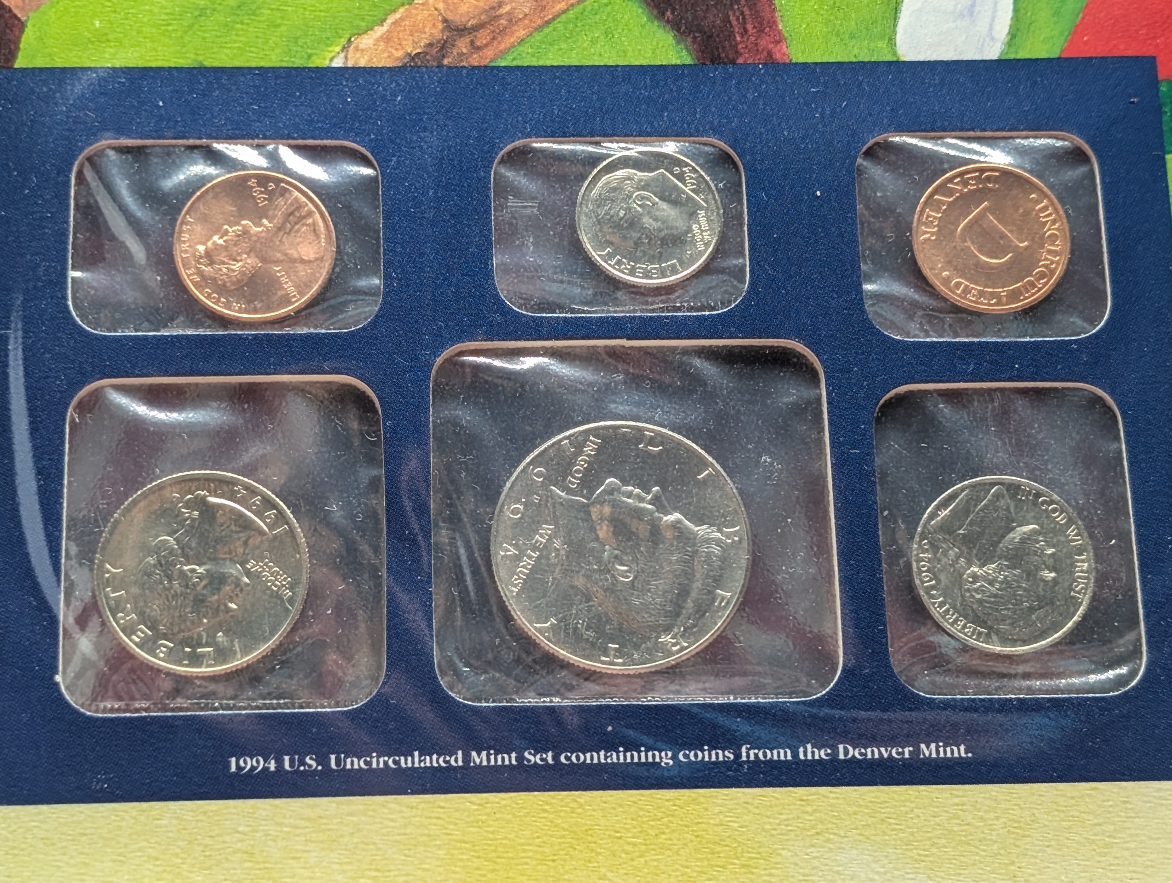 1994-P&D U.S. Mint Uncirculated Set w/ Historic Stamps