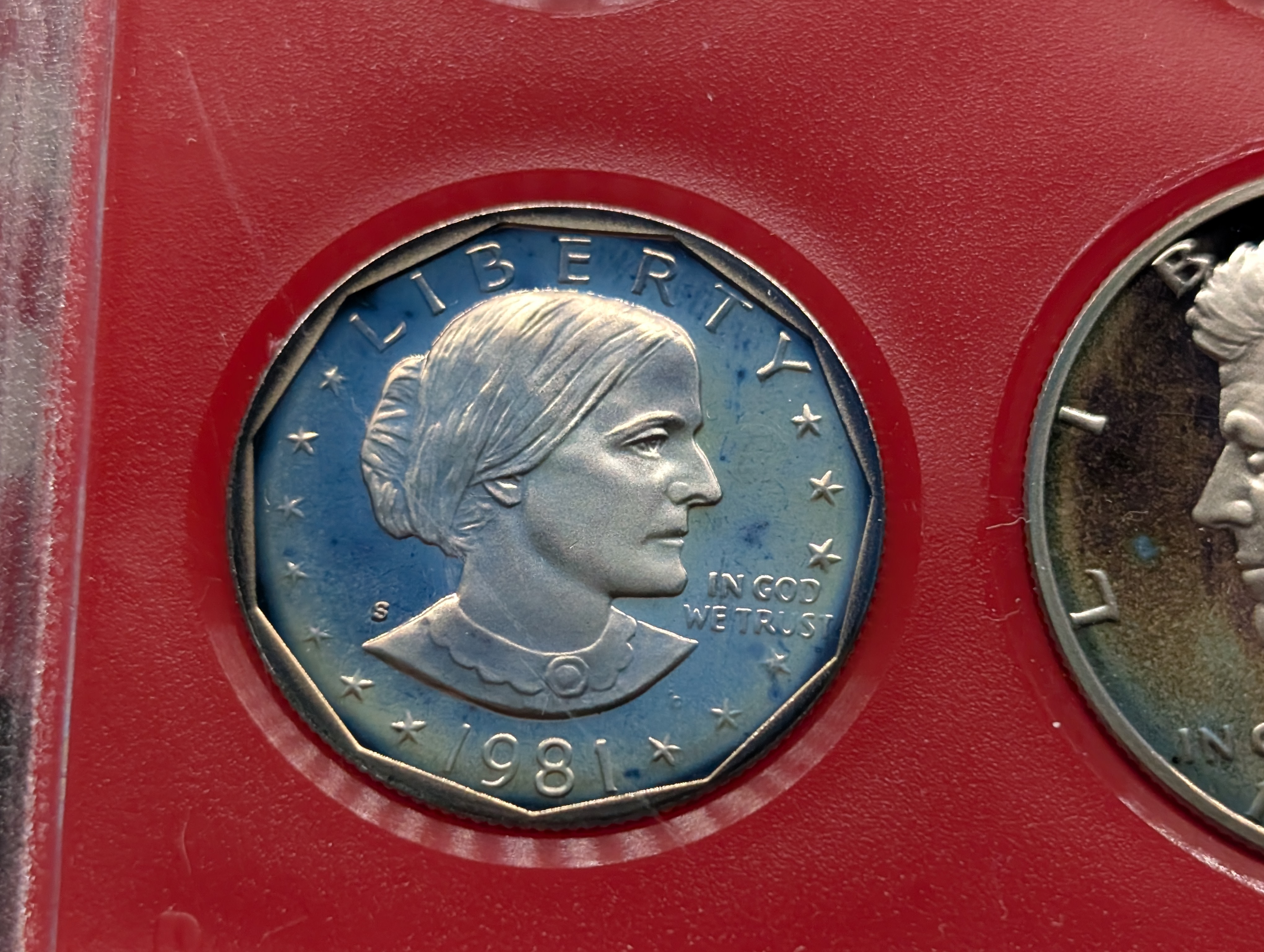1981-S U.S. Mint PROOF Set - Includes RARE Type-2 Susan B. Anthony Dollar!