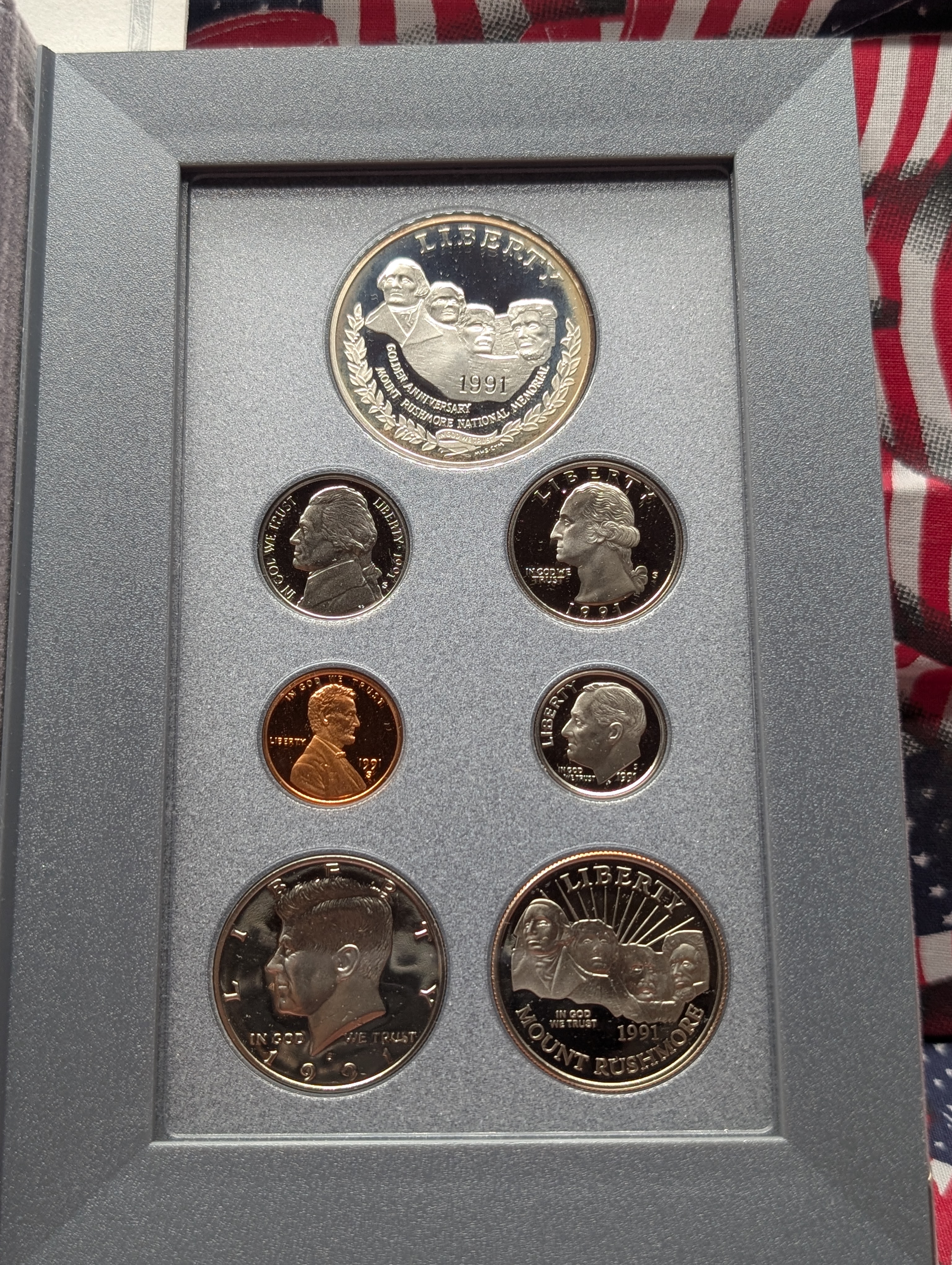 1991-S Mount Rushmore U.S. Mint Prestige Coin Set In OGP With COA - Includes 90% Silver Dollar 26.73g, 2 Clad Half Dollars