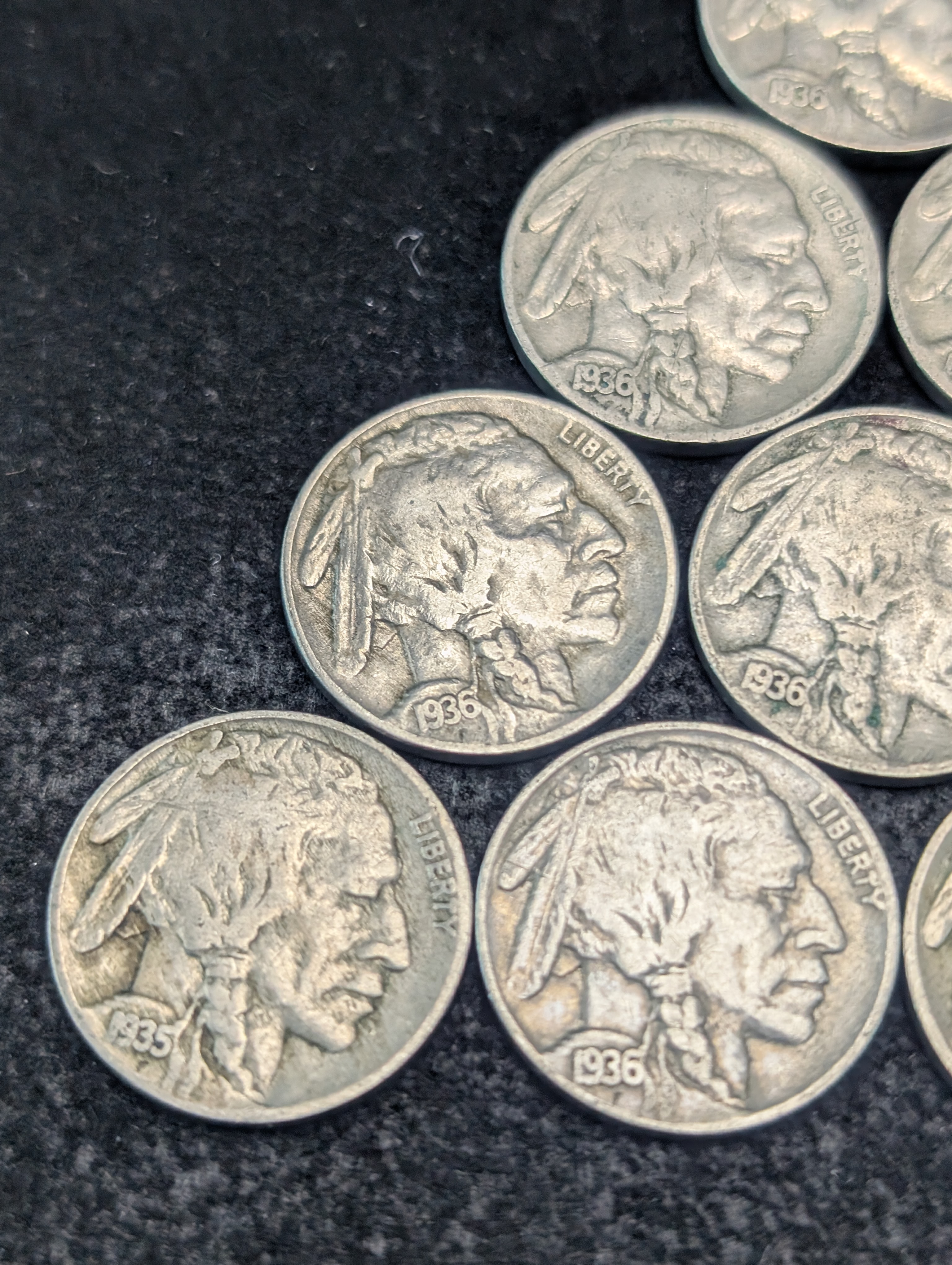 (10) 1930s Indian Head Buffalo Nickels - Mixed Dates