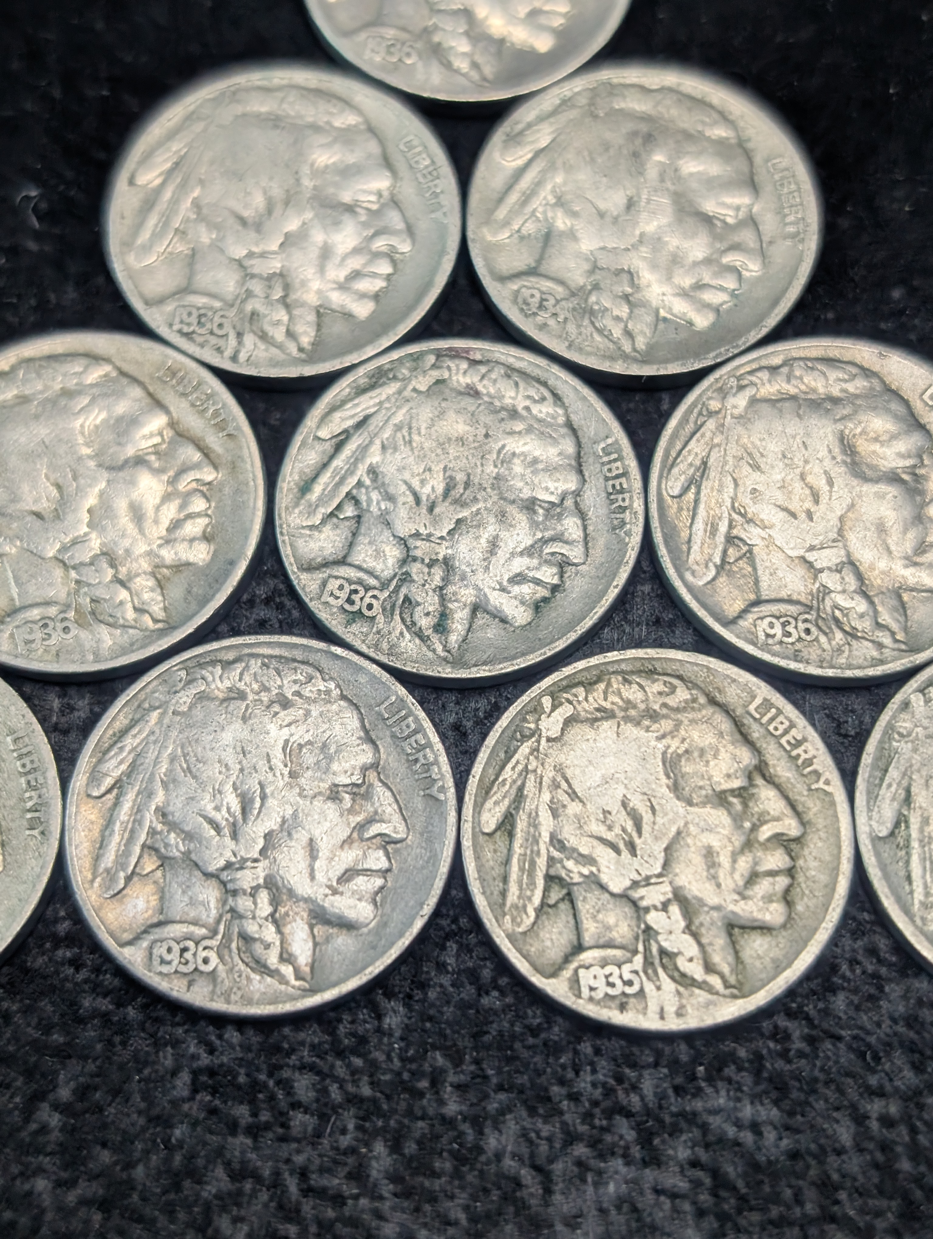 (10) 1930s Indian Head Buffalo Nickels - Mixed Dates