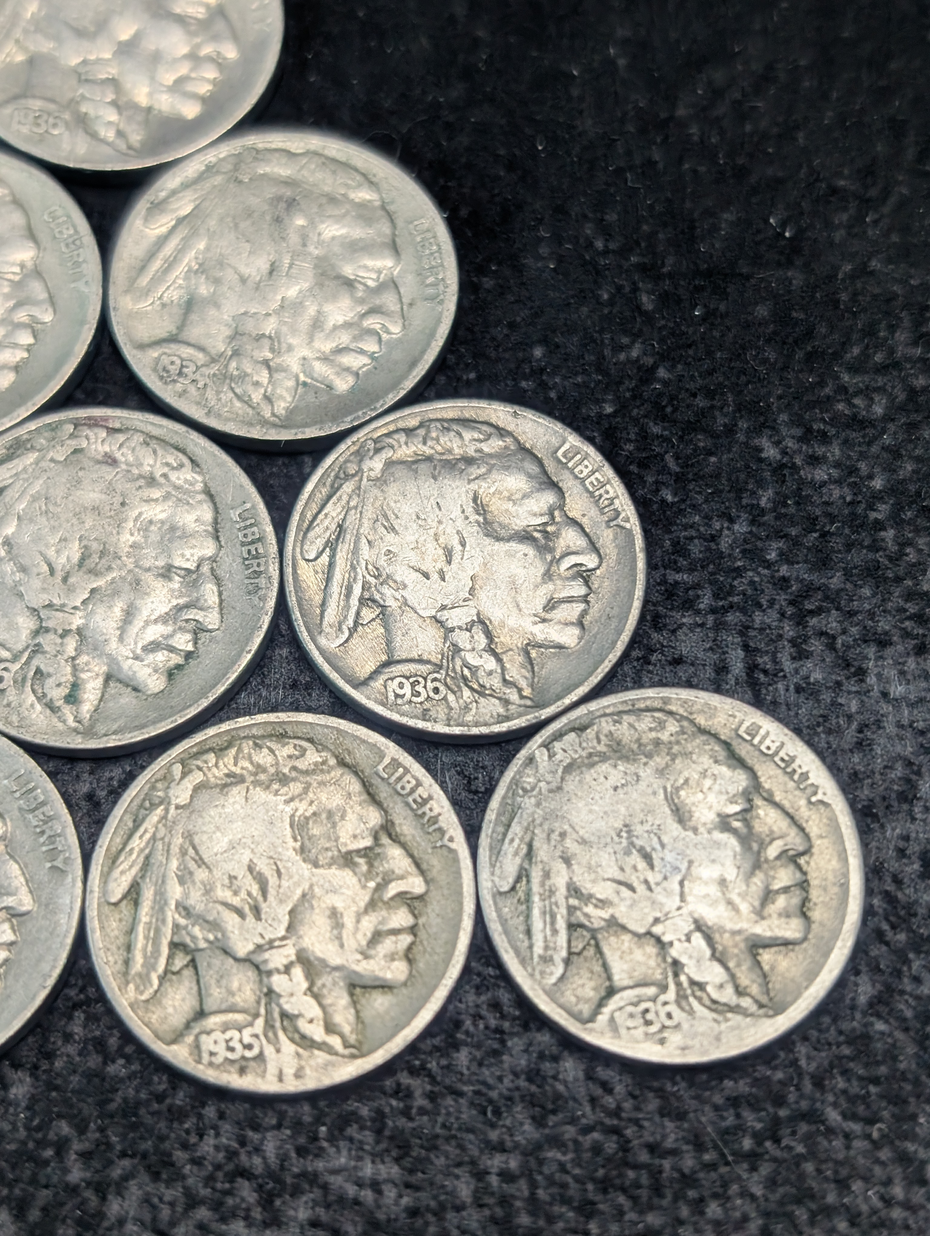 (10) 1930s Indian Head Buffalo Nickels - Mixed Dates
